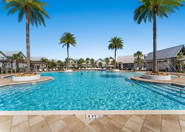 24 York Ln A | Edgewater Escape 4