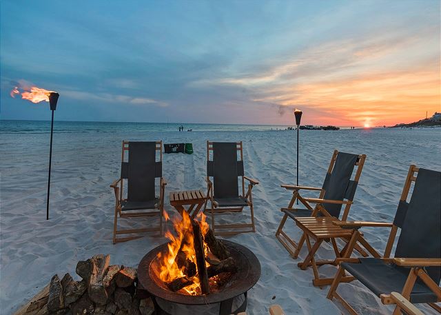 Beachside Villas 921 4