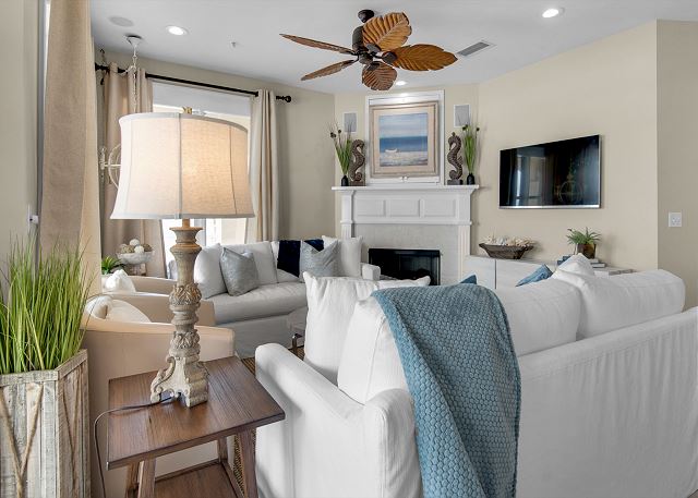 Monterey Condos B402 3