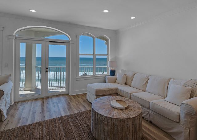 Monterey Condos C301 4