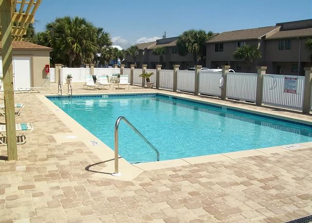 Community pool gives plenty of space to soak up sun on high surf days!