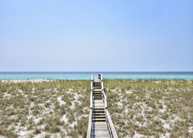 The private dune cross-over leads directly from the house to the beach!