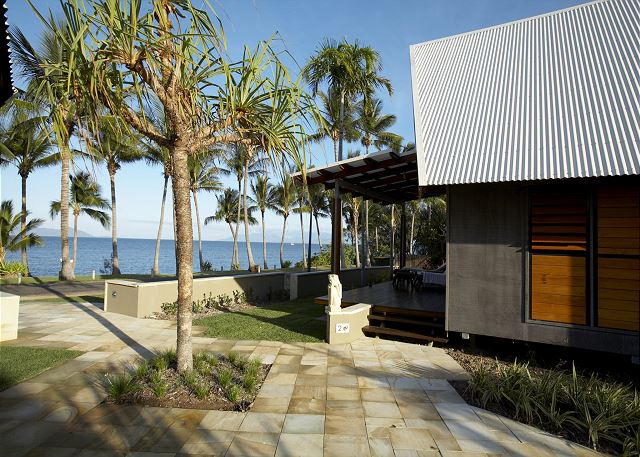 Pure Magnetic Villa 2
