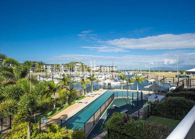 Beachside Apartment 14