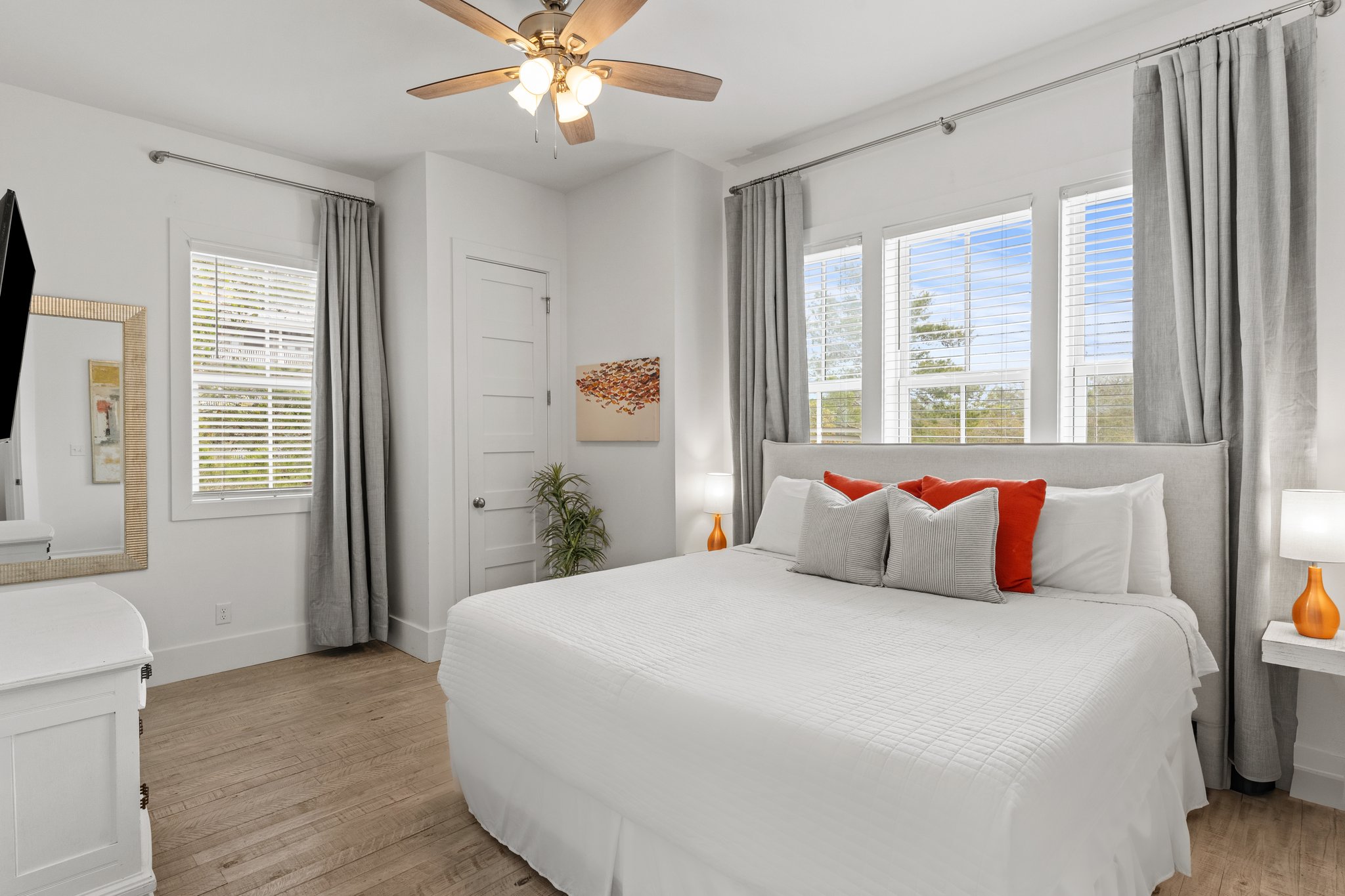 The Flying Pig | Photo 52