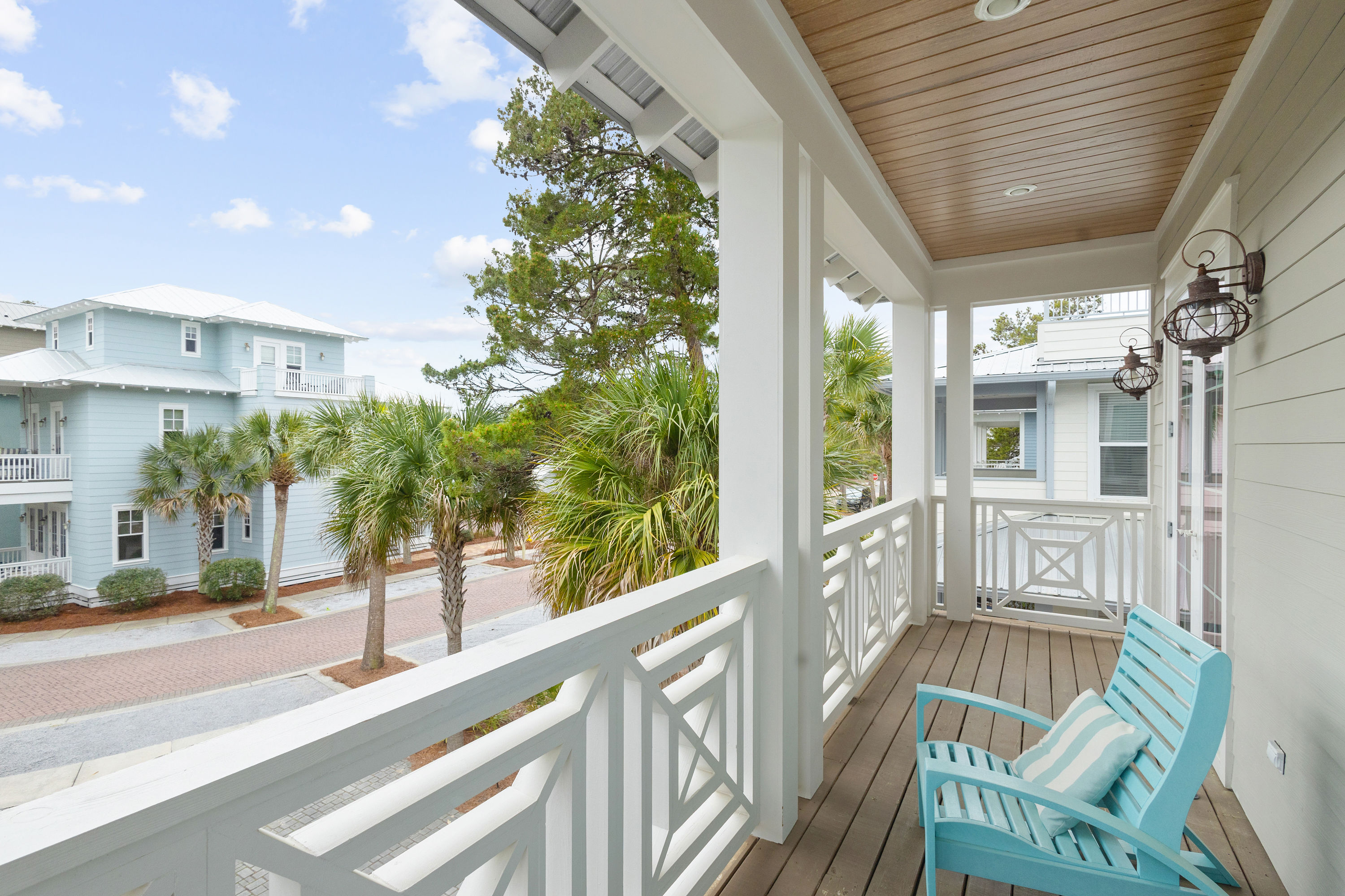 No Shady Beaches | Photo 49