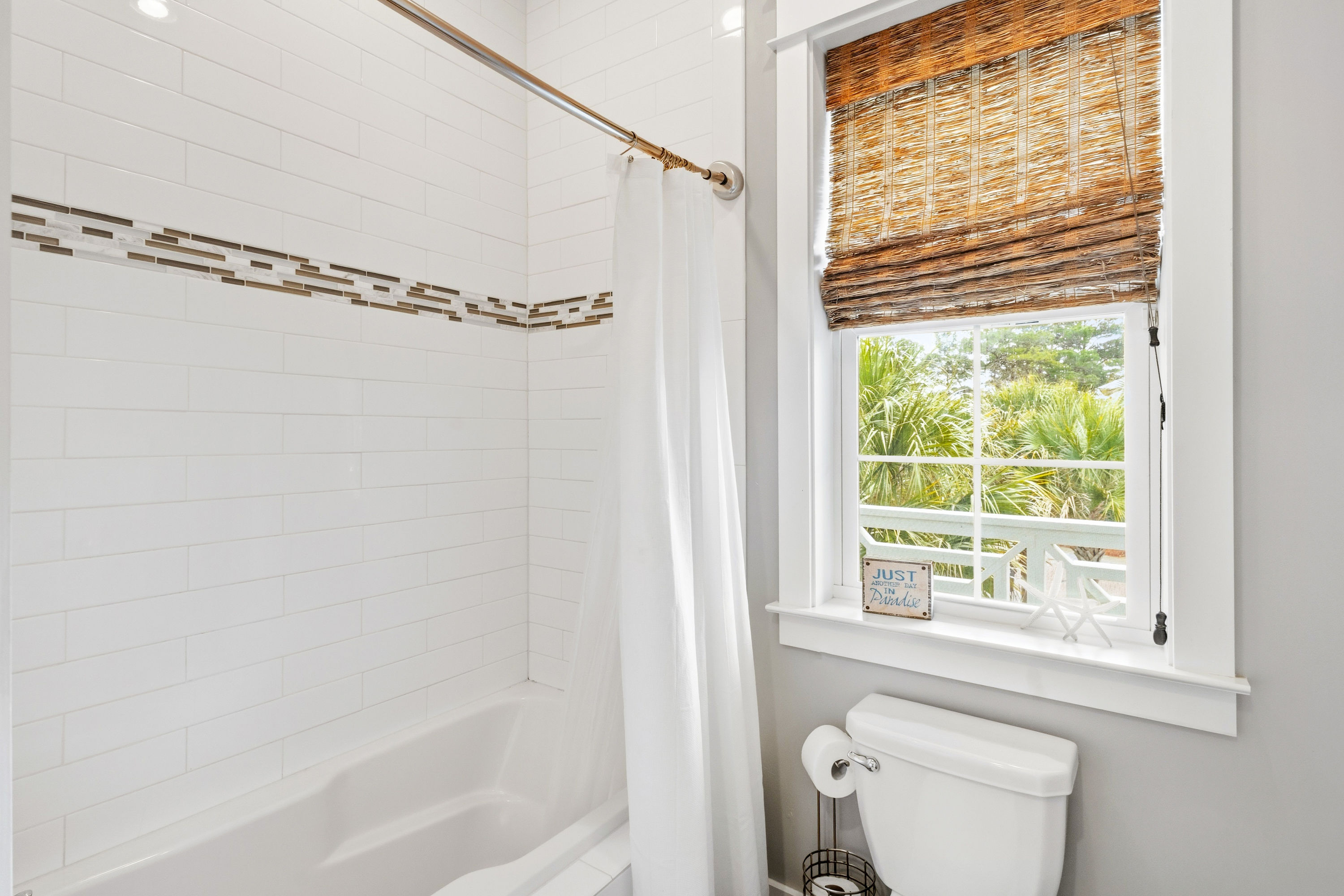 No Shady Beaches | Photo 17