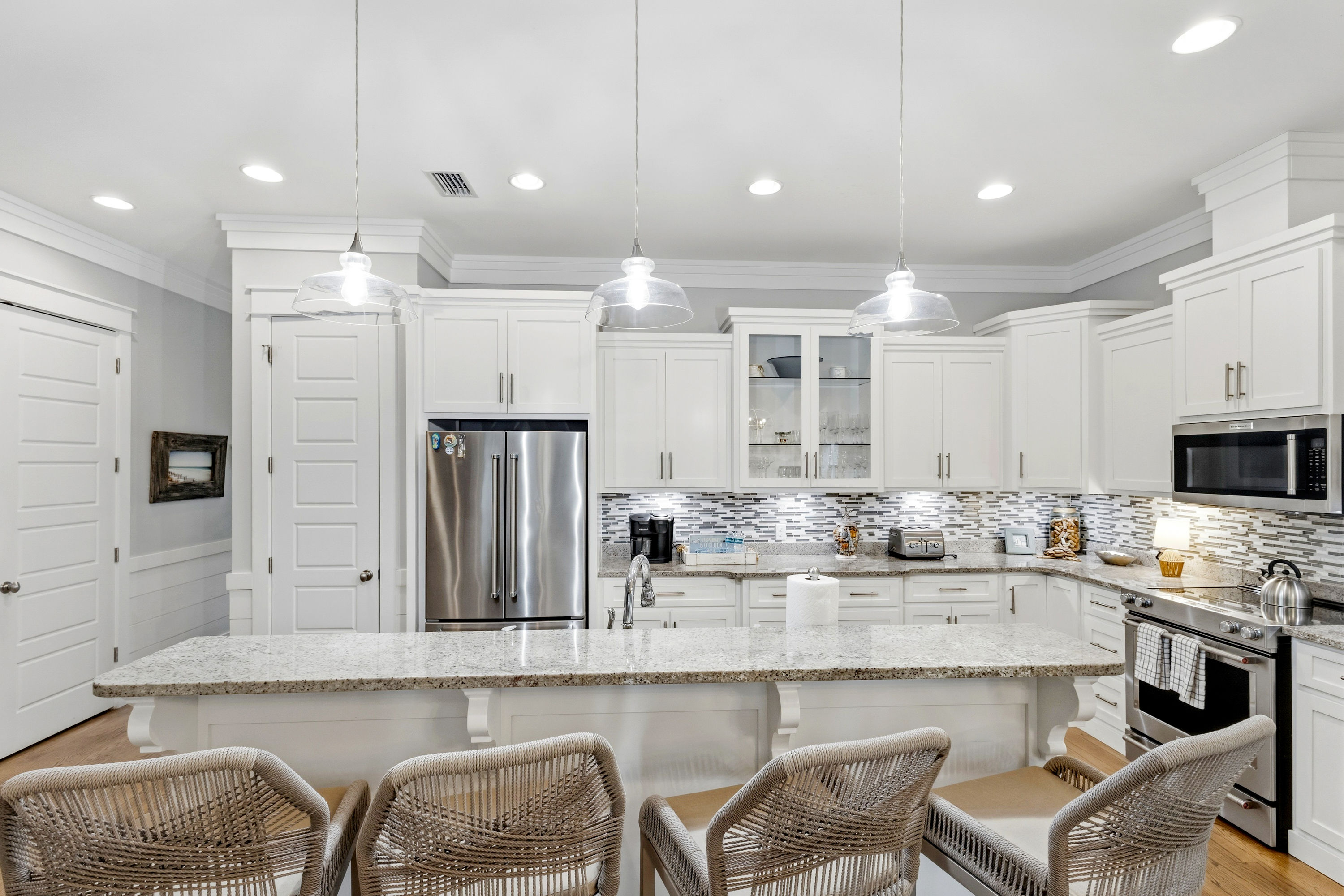 No Shady Beaches | Photo 40