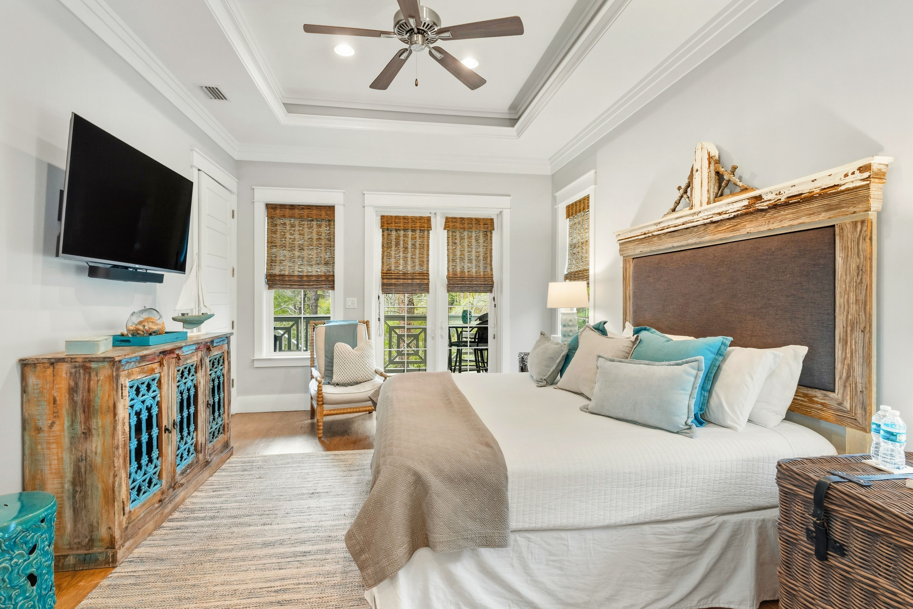 No Shady Beaches | Photo 45