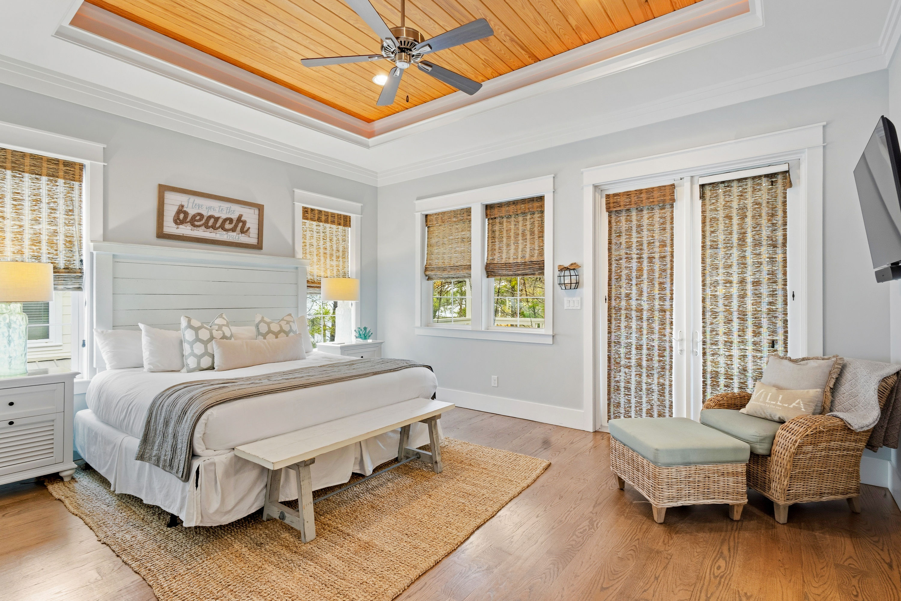 No Shady Beaches | Photo 50