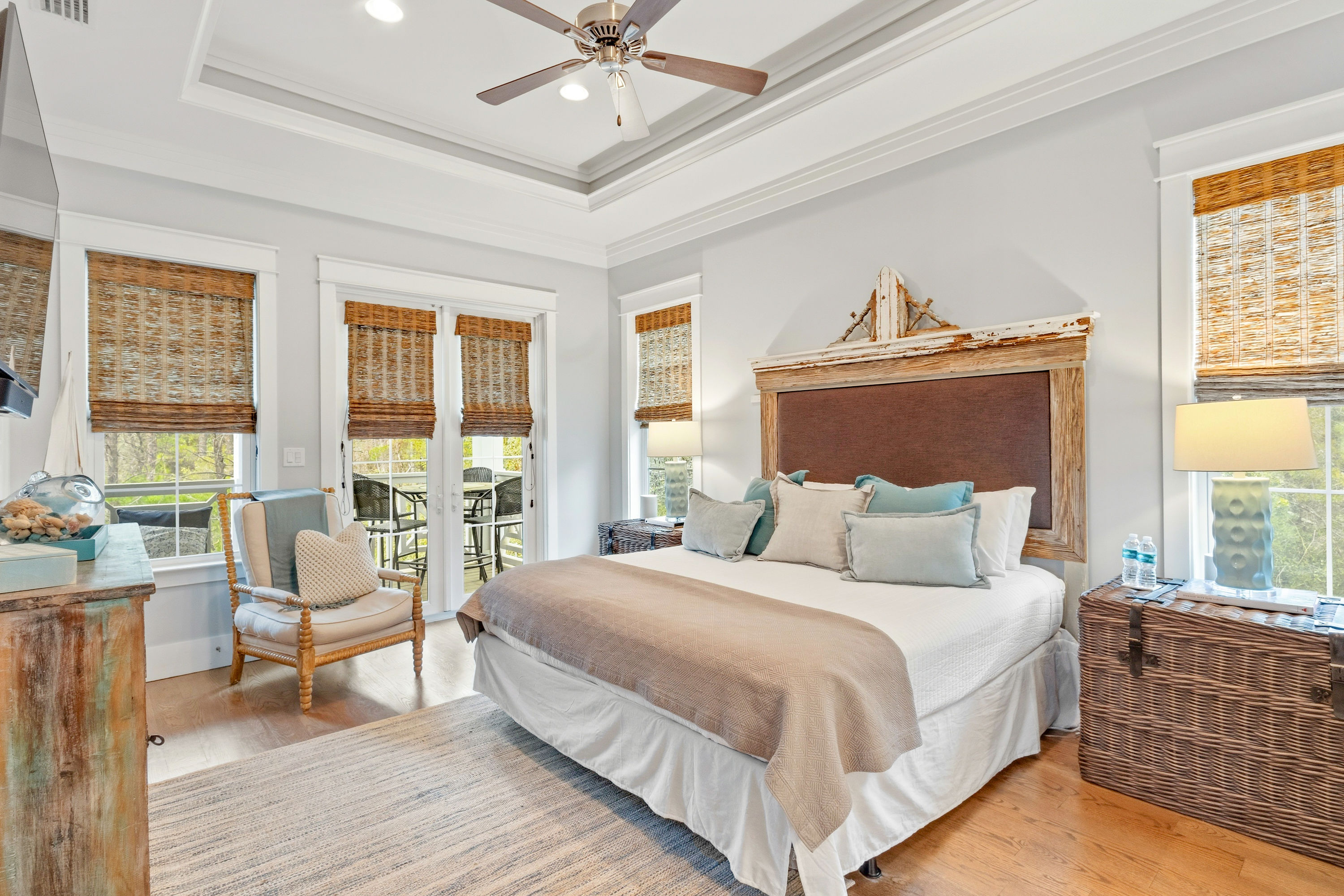 No Shady Beaches | Photo 47