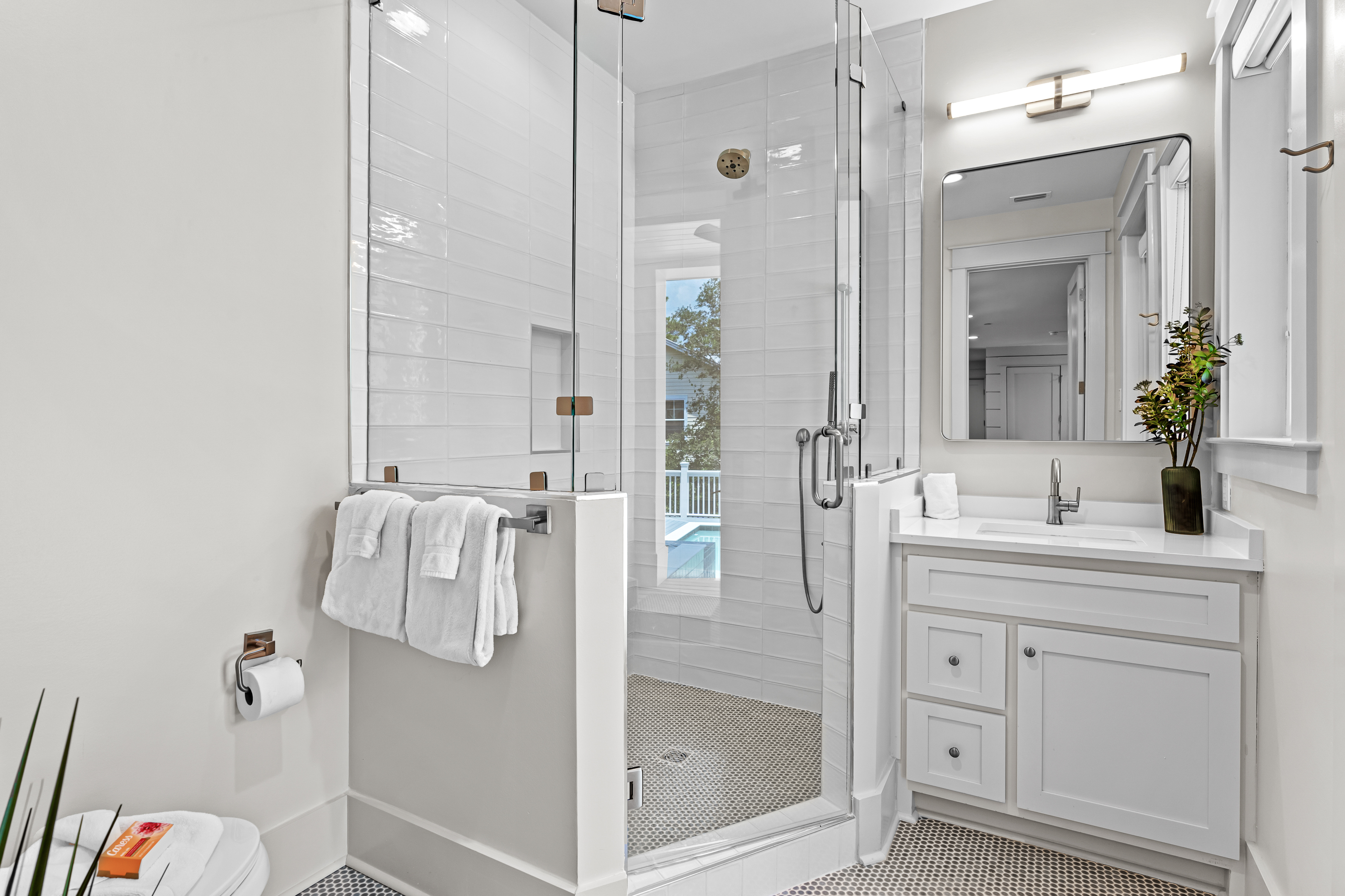 All Decked Out Seagrove | Photo 19