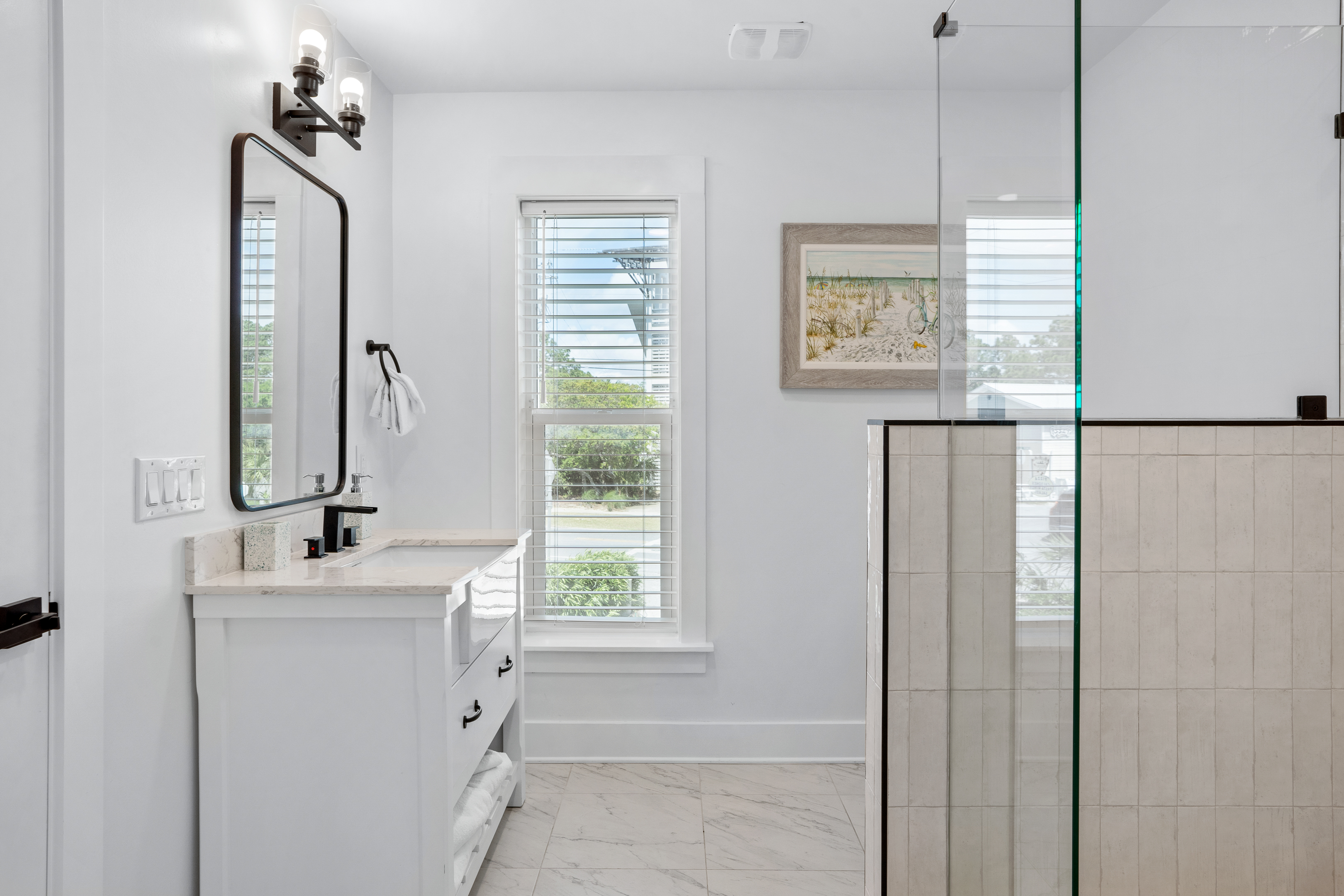 Beach Music | Photo 25