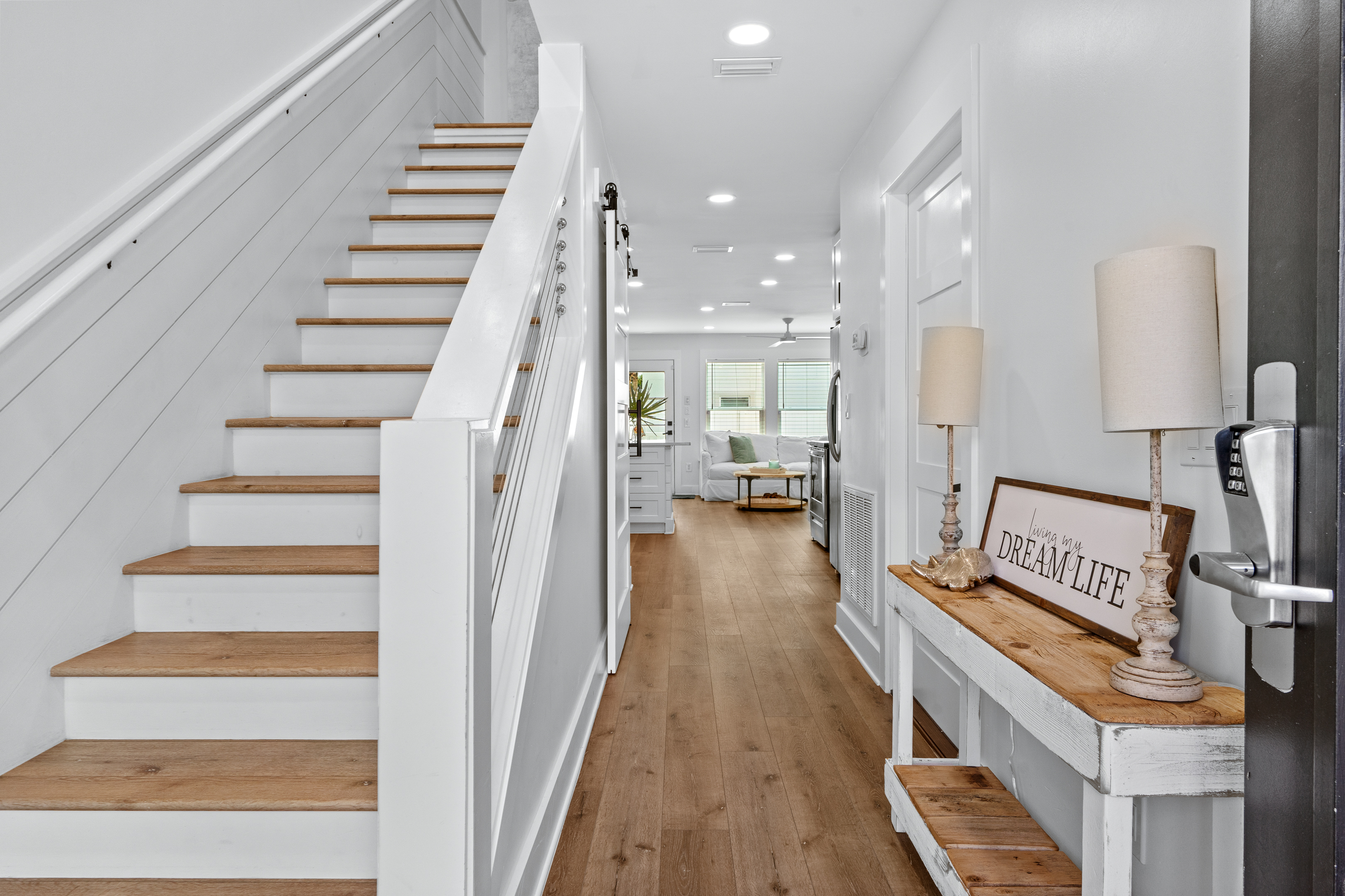 Beach Music | Photo 35