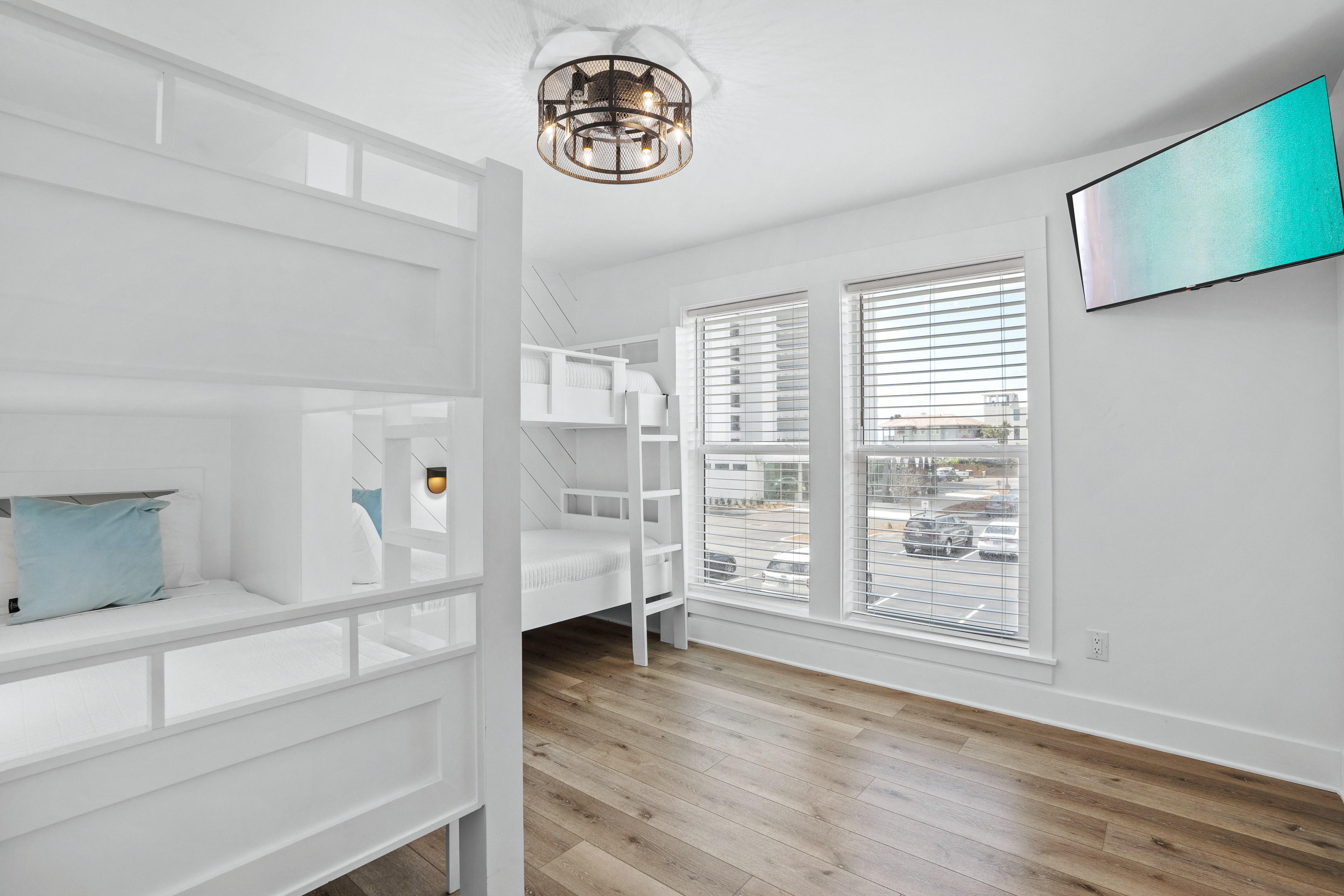 Beach Music | Photo 42