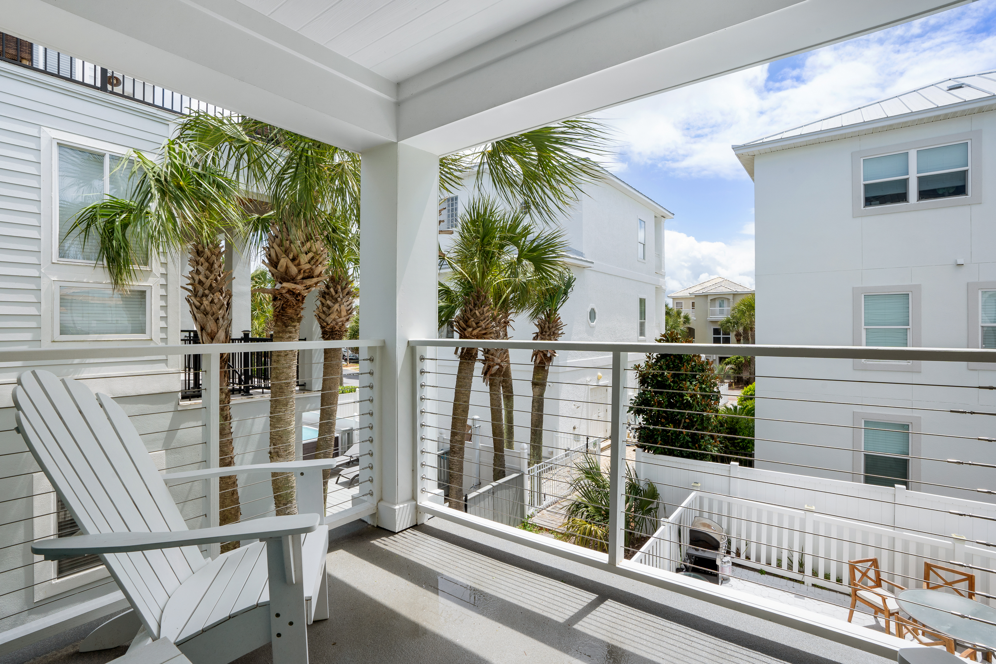 Beach Music | Photo 66