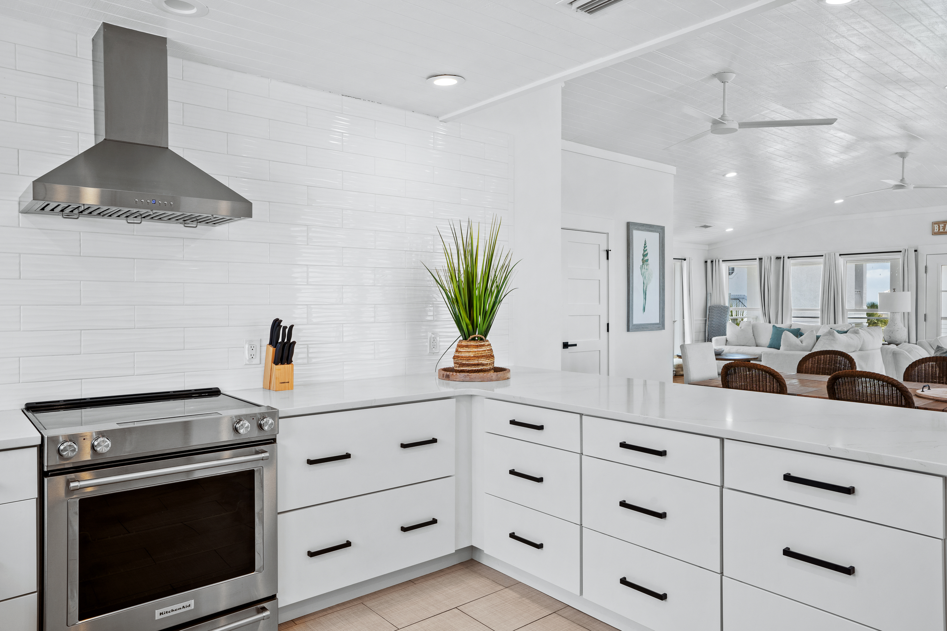 Beach Music | Photo 20