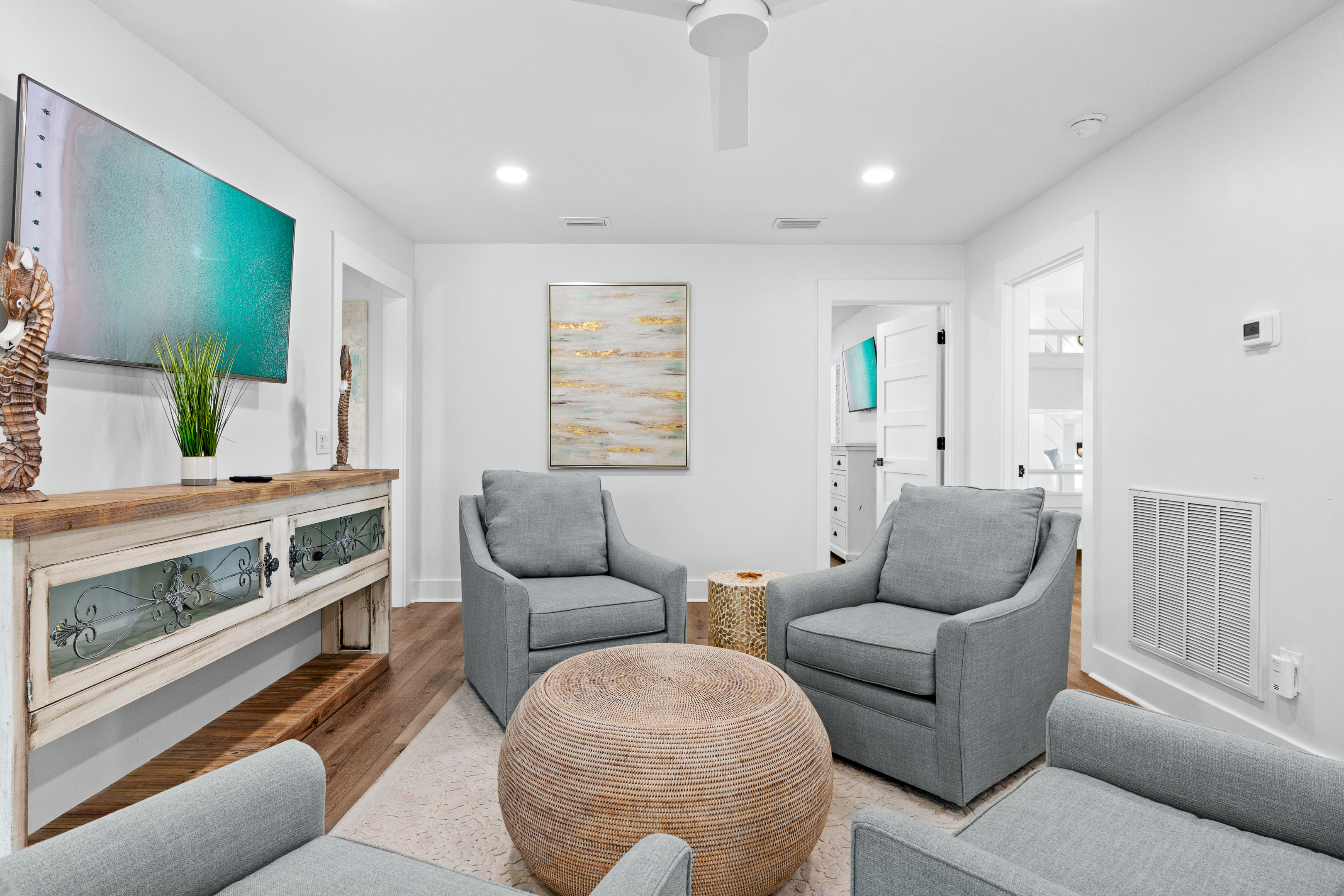 Beach Music | Photo 56