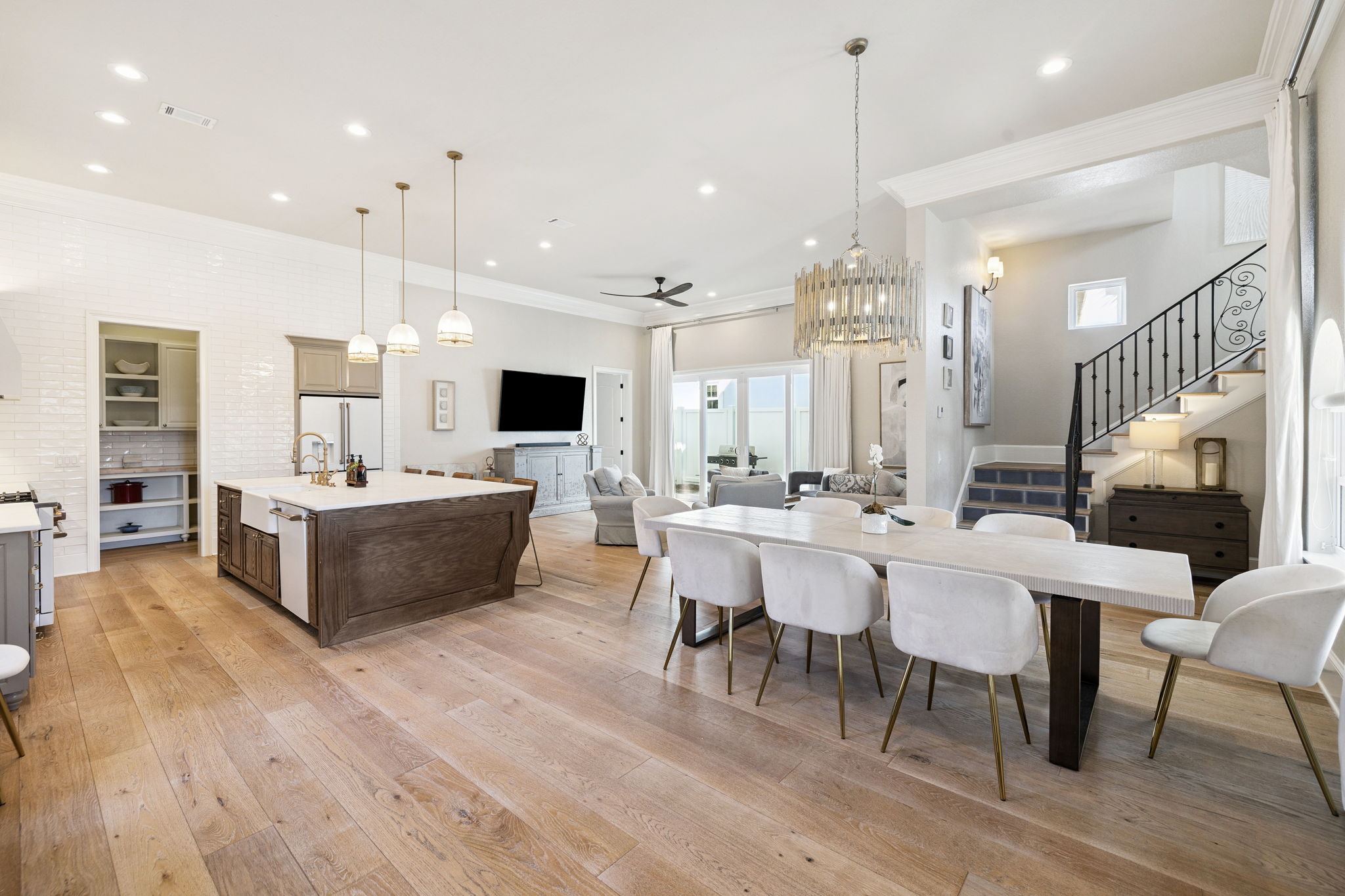 Skinny Love | Photo 61