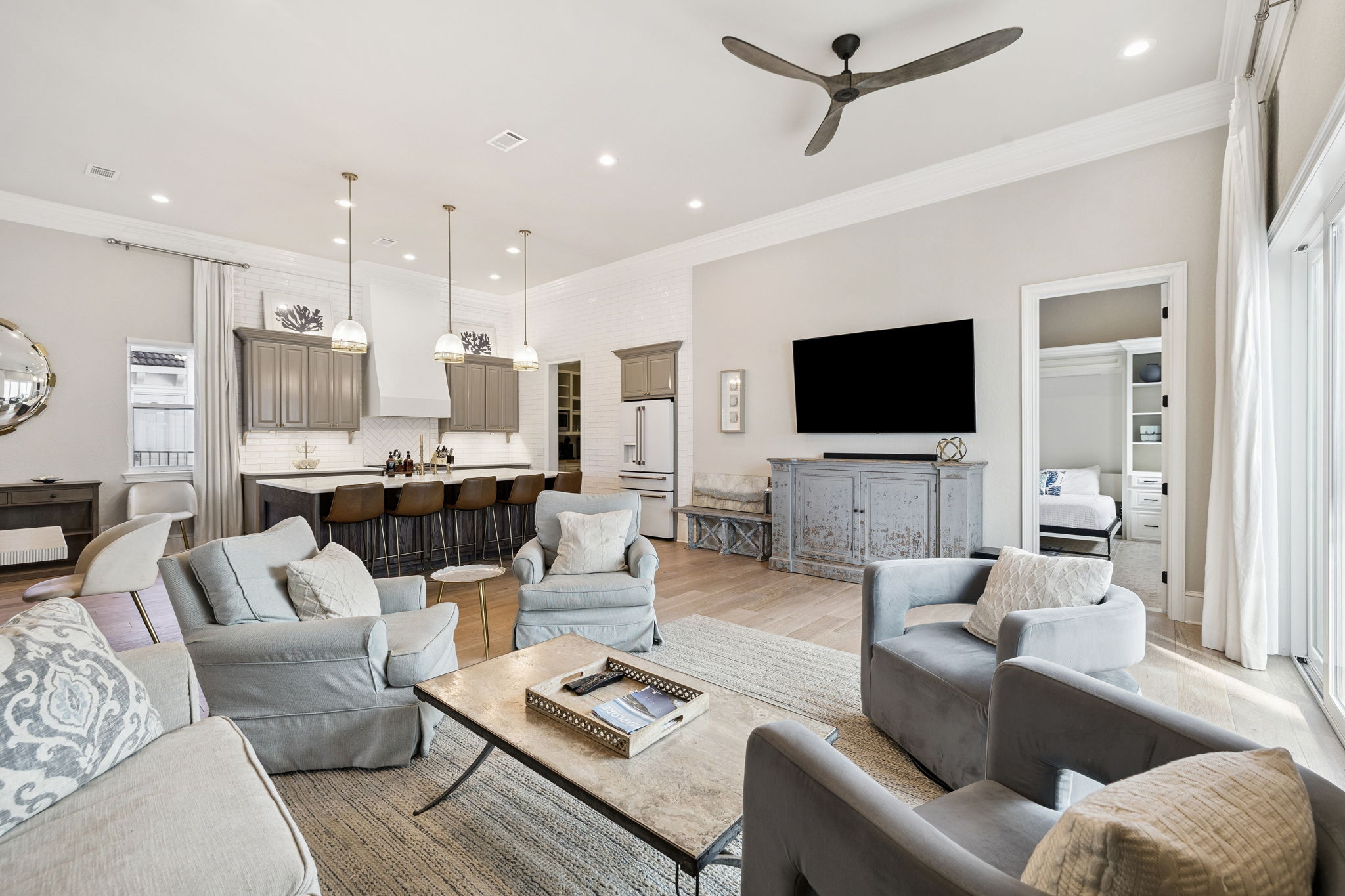 Skinny Love | Photo 67