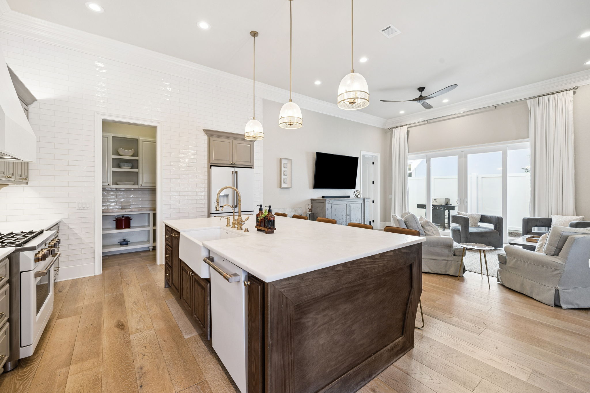 Skinny Love | Photo 18