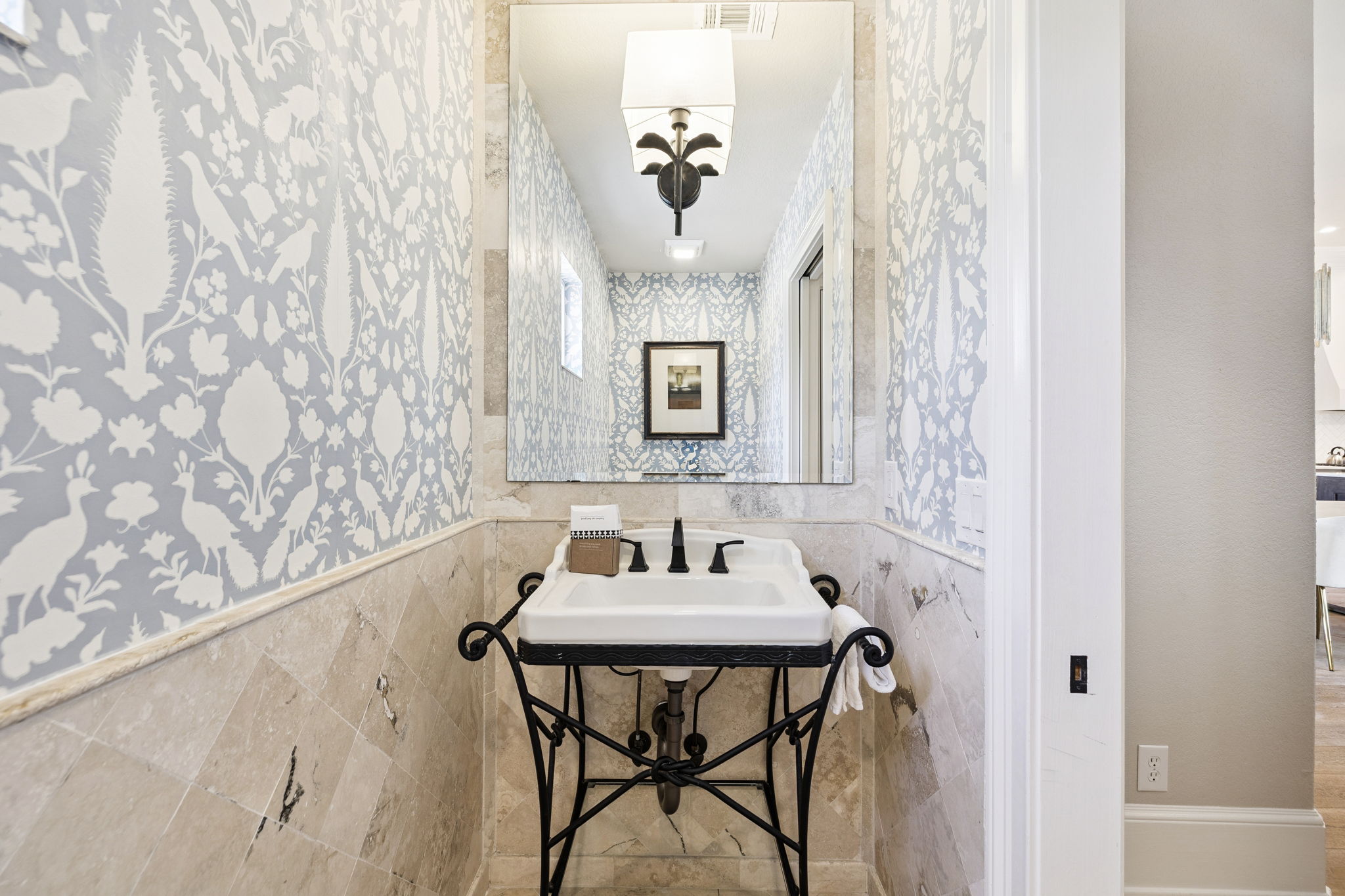 Skinny Love | Photo 48