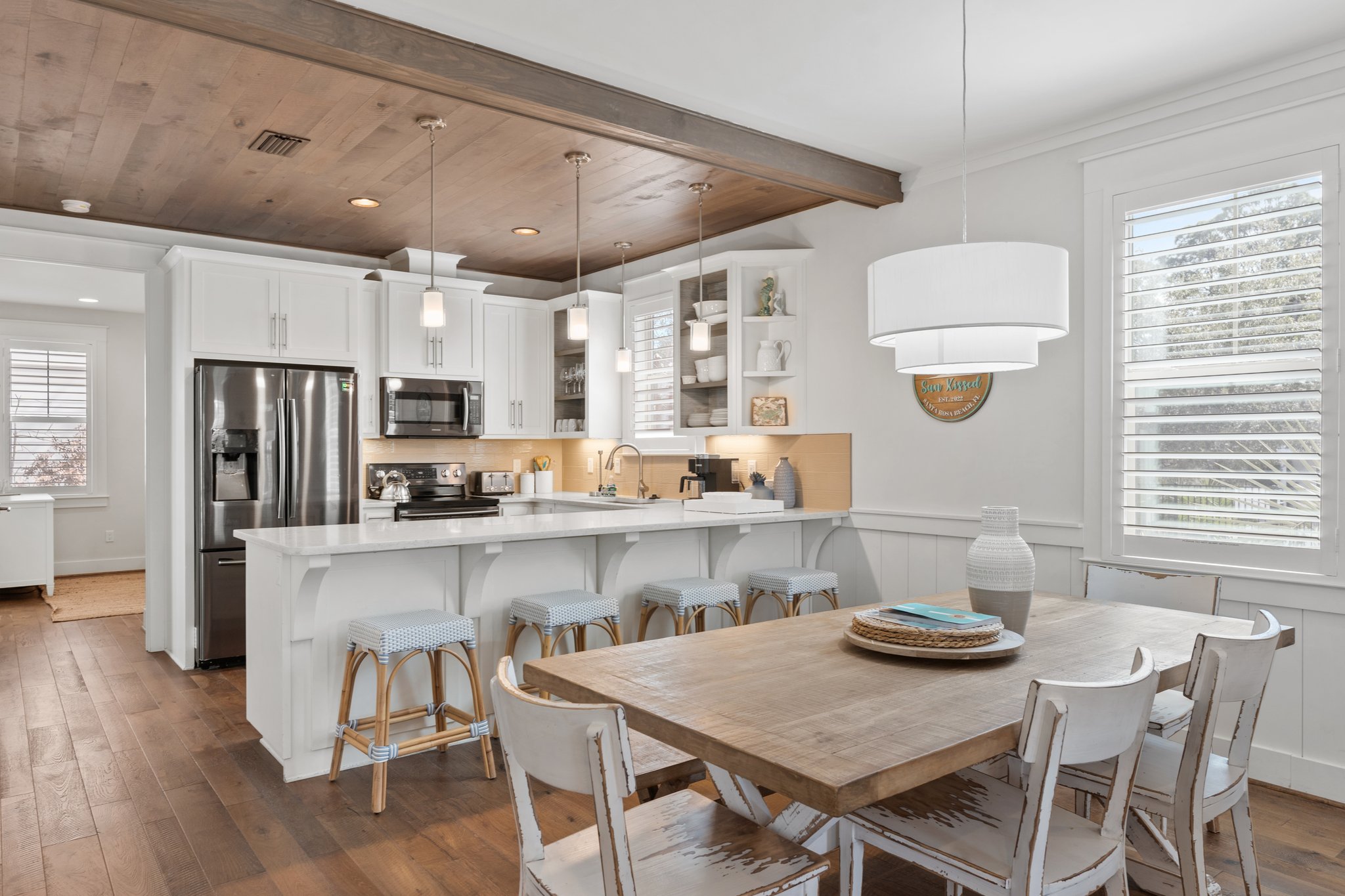 Sun Kissed | Photo 45