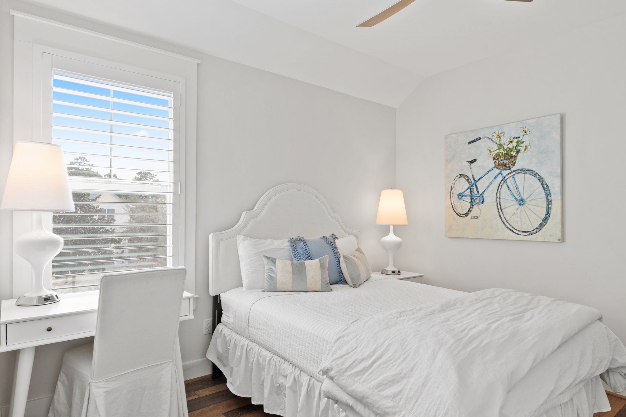 Sun Kissed | Photo 9