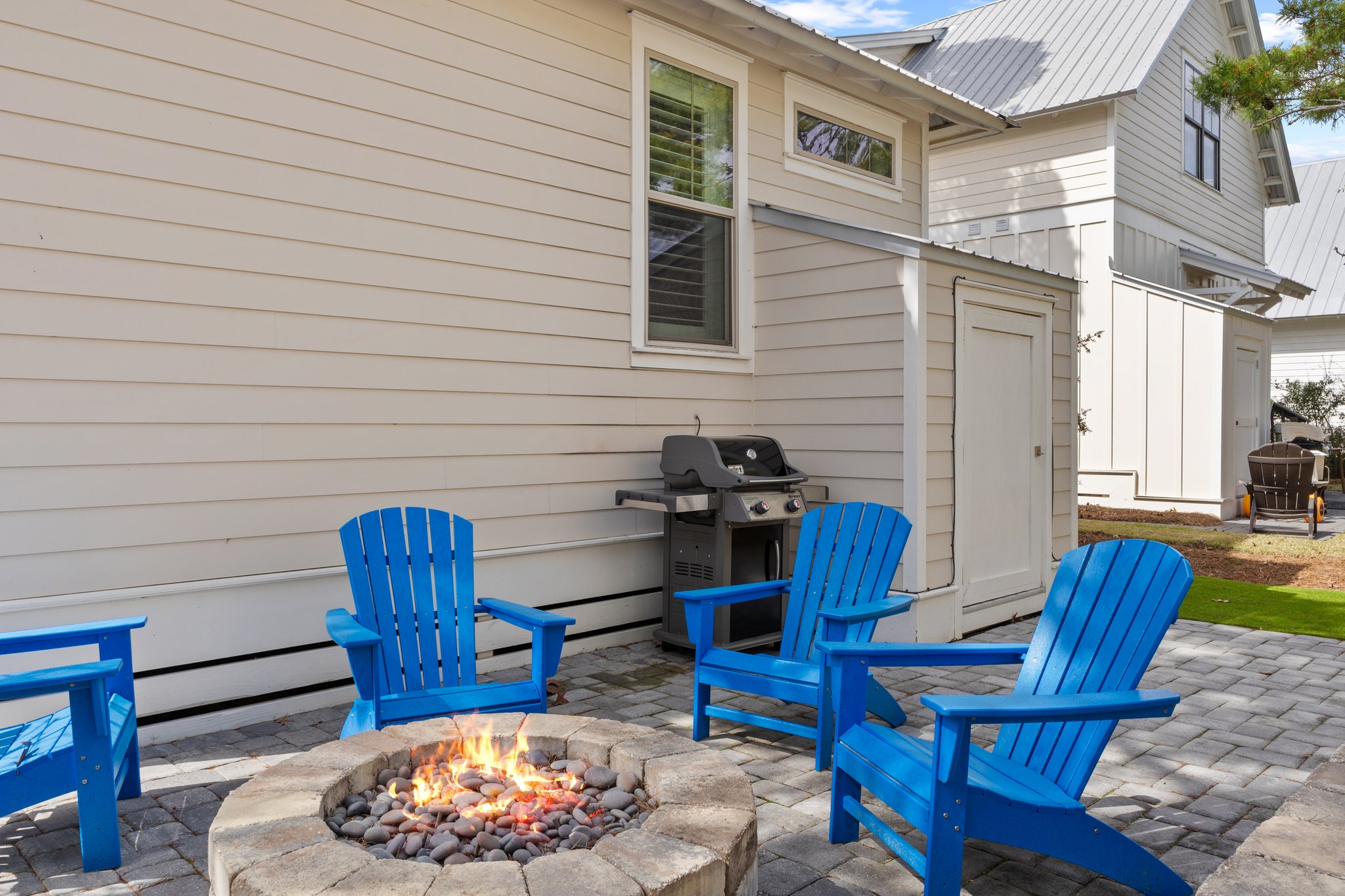 Sun Kissed | Photo 50