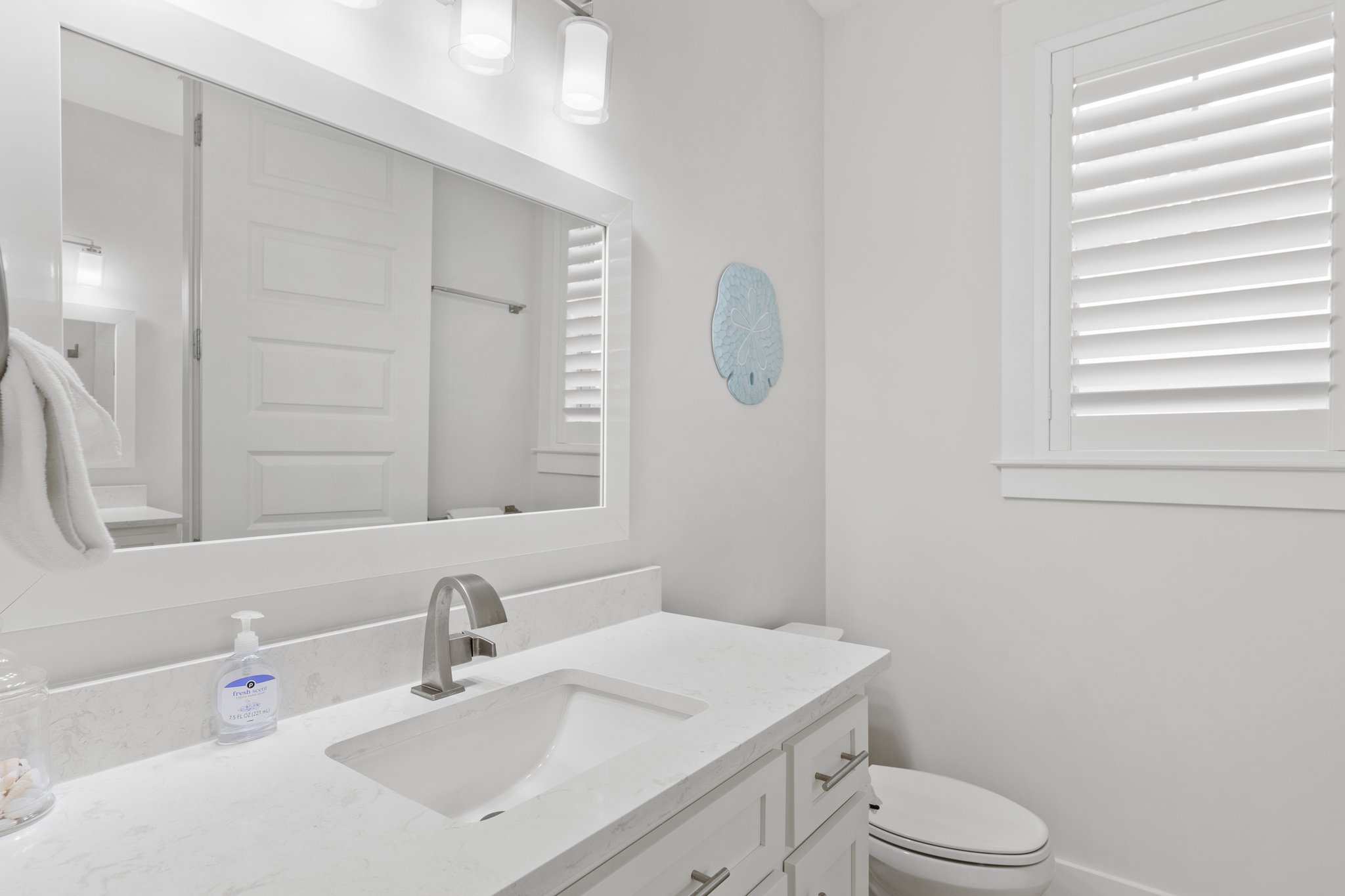 Sun Kissed | Photo 6