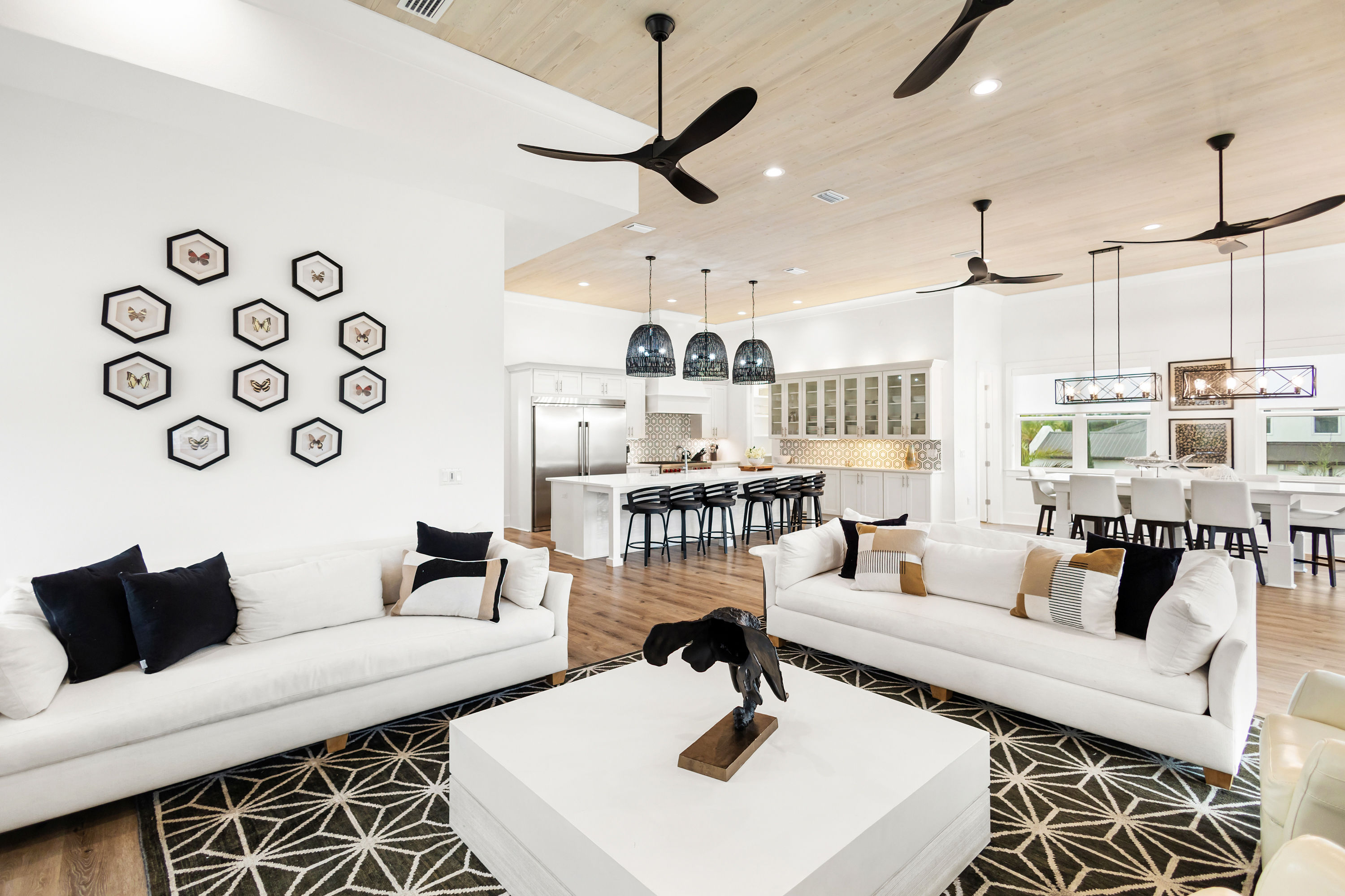 Born 2 Beach | Photo 84