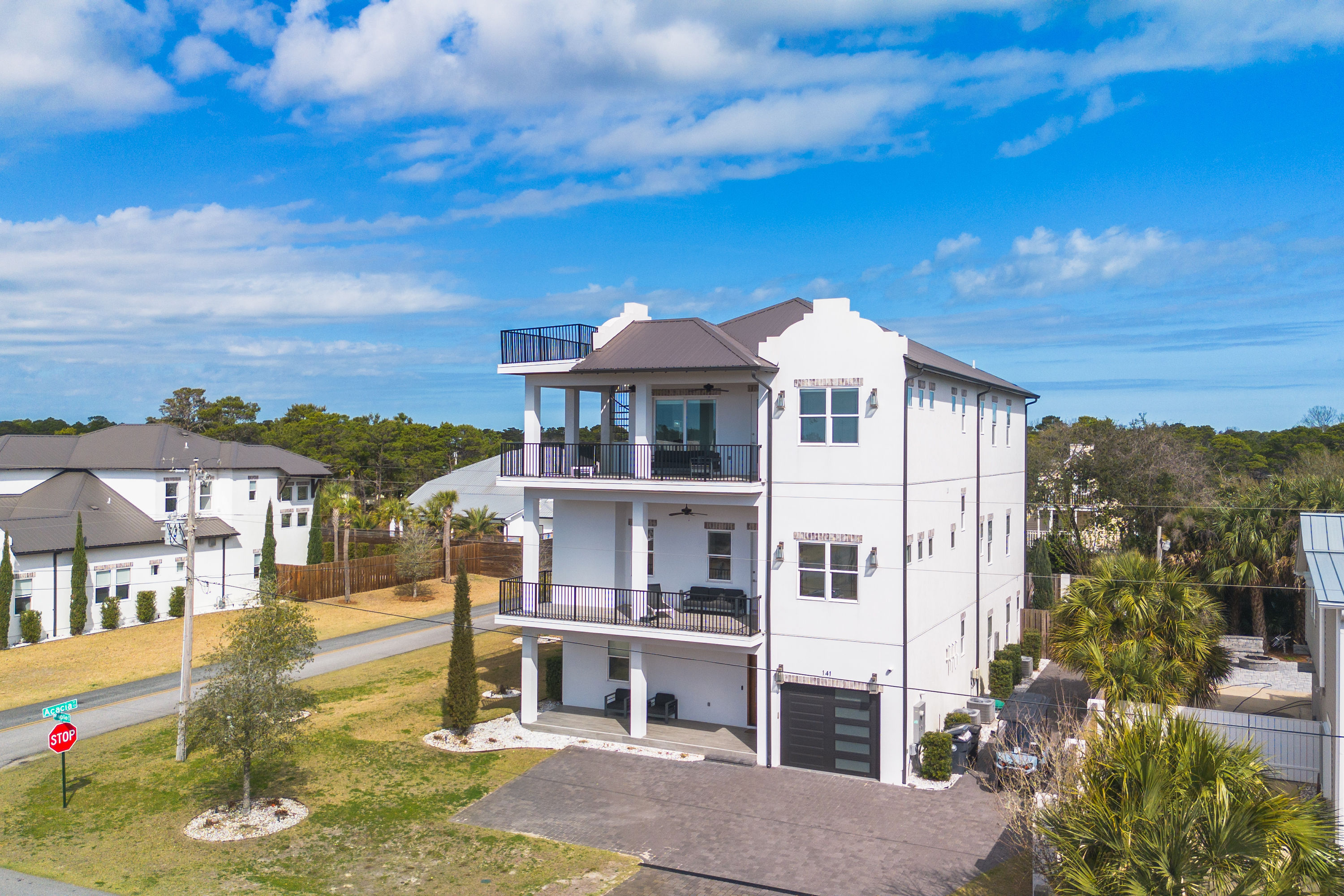 Born 2 Beach | Photo 7