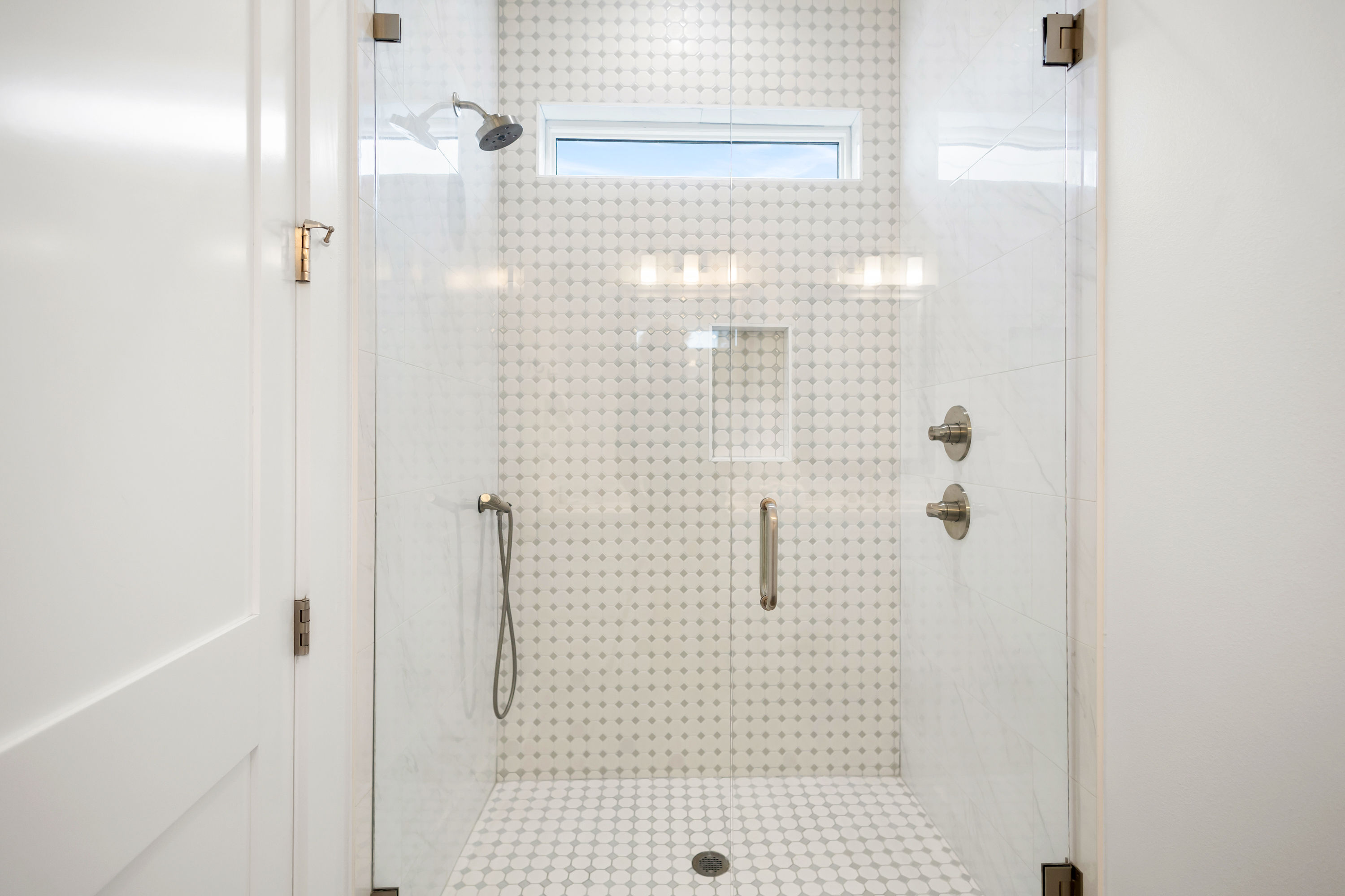 Born 2 Beach | Photo 50