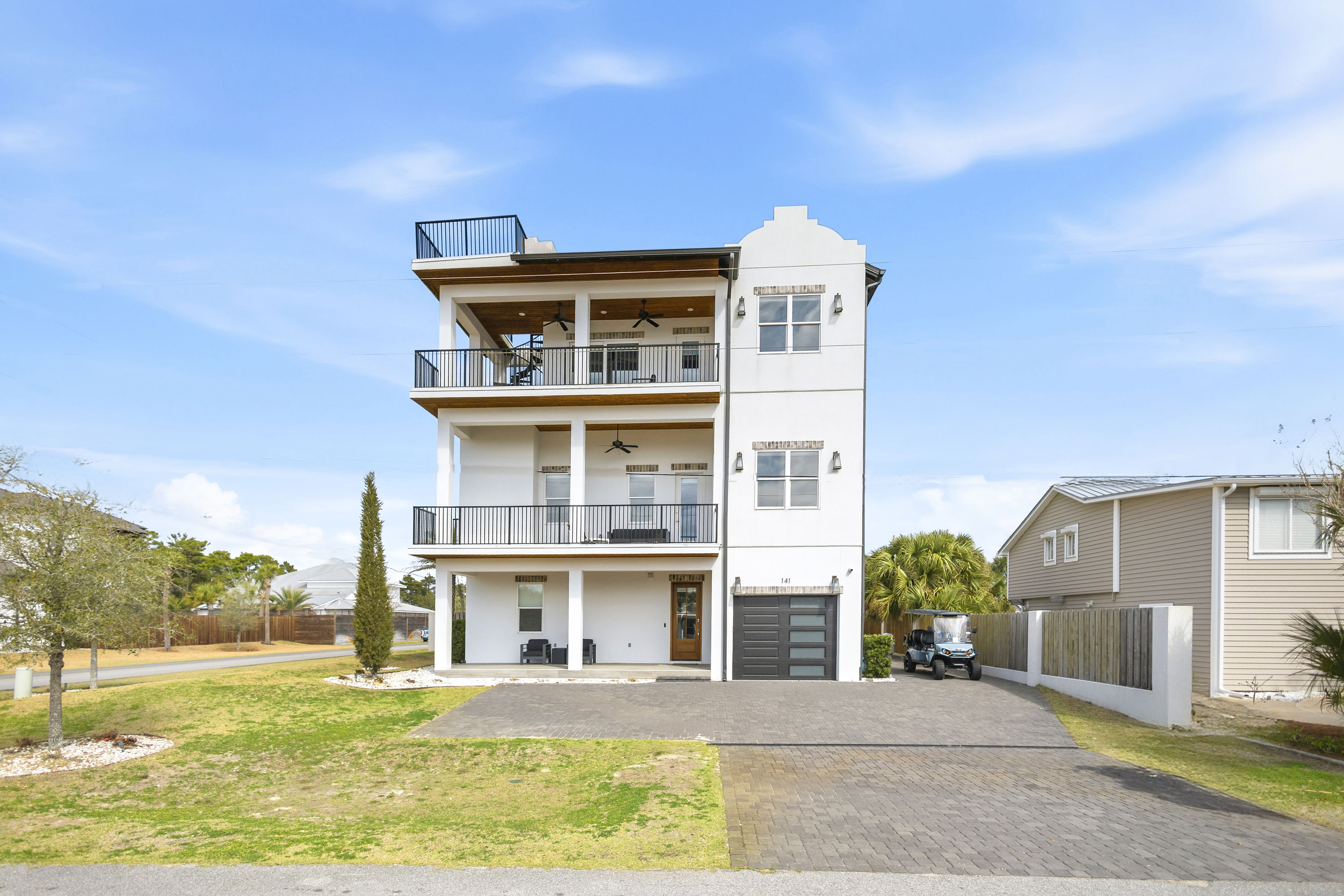 Born 2 Beach | Photo 5