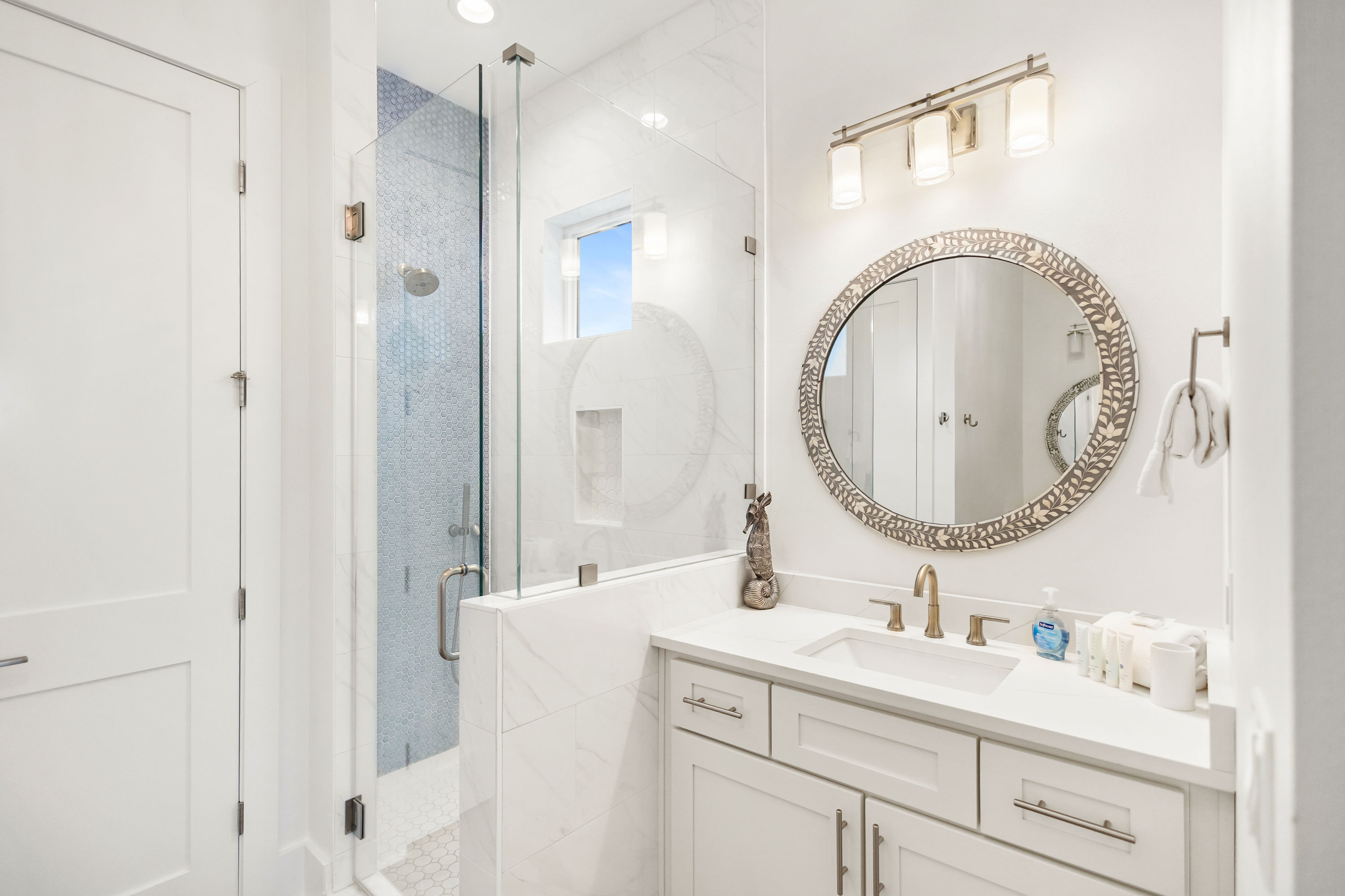 Born 2 Beach | Photo 51