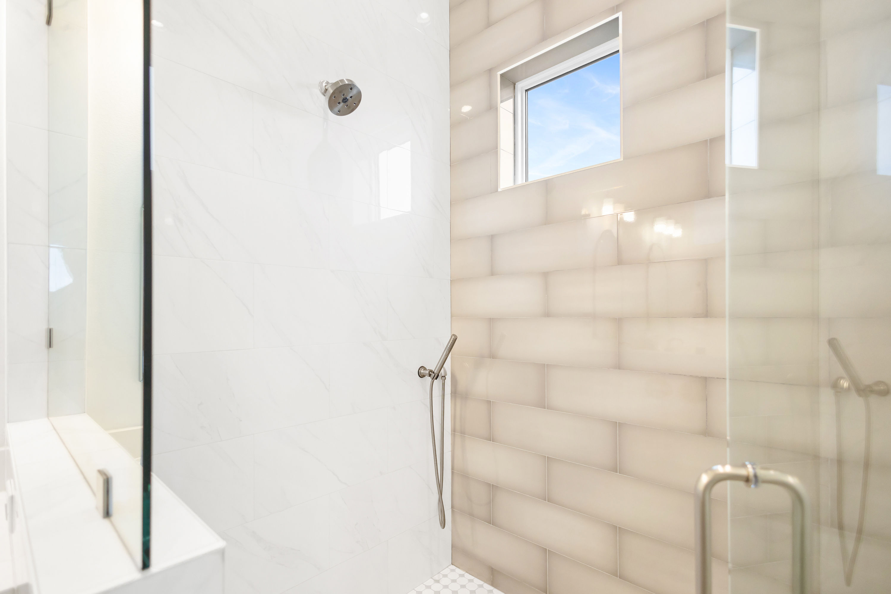 Born 2 Beach | Photo 42