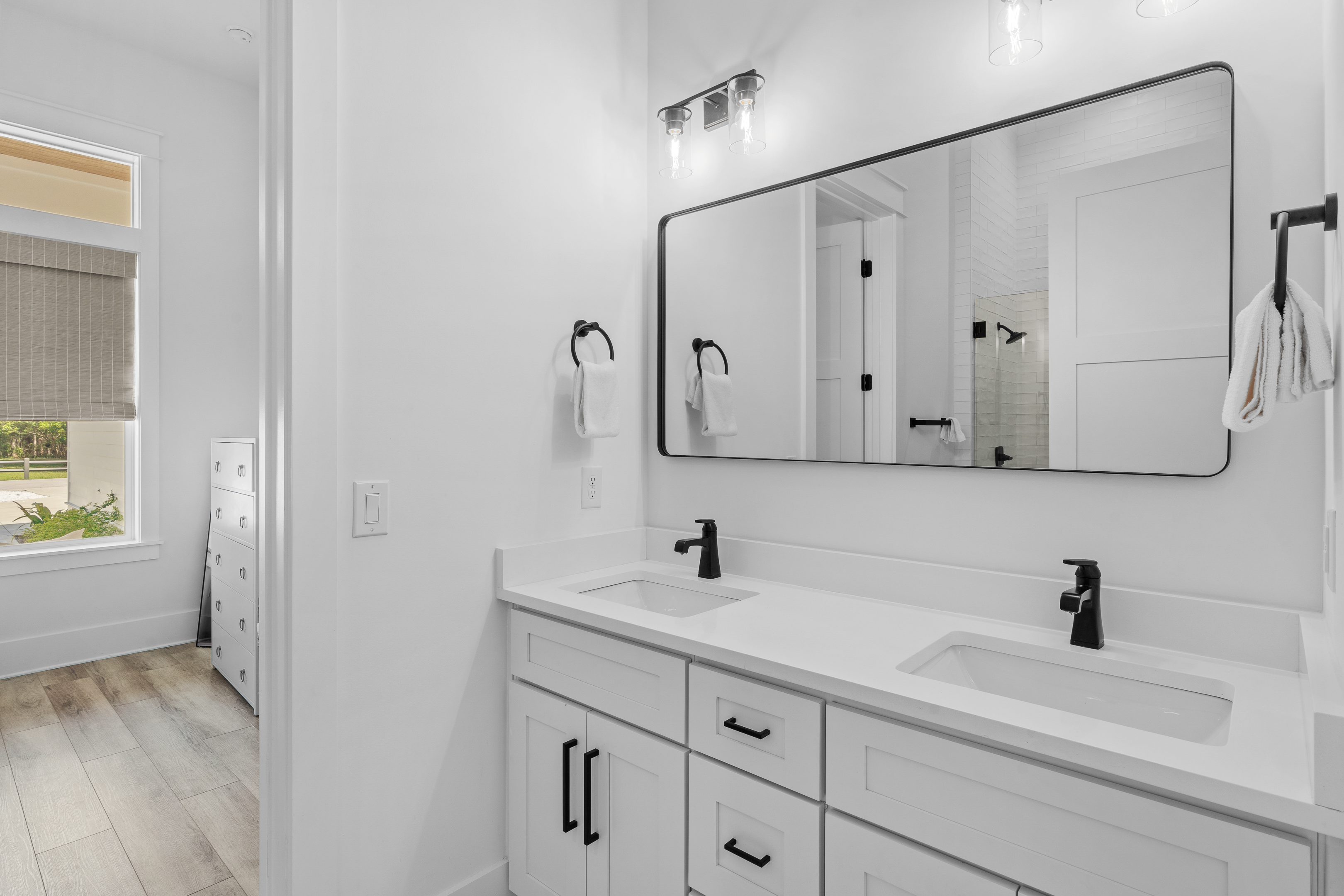 Juan Fine Day | Photo 24