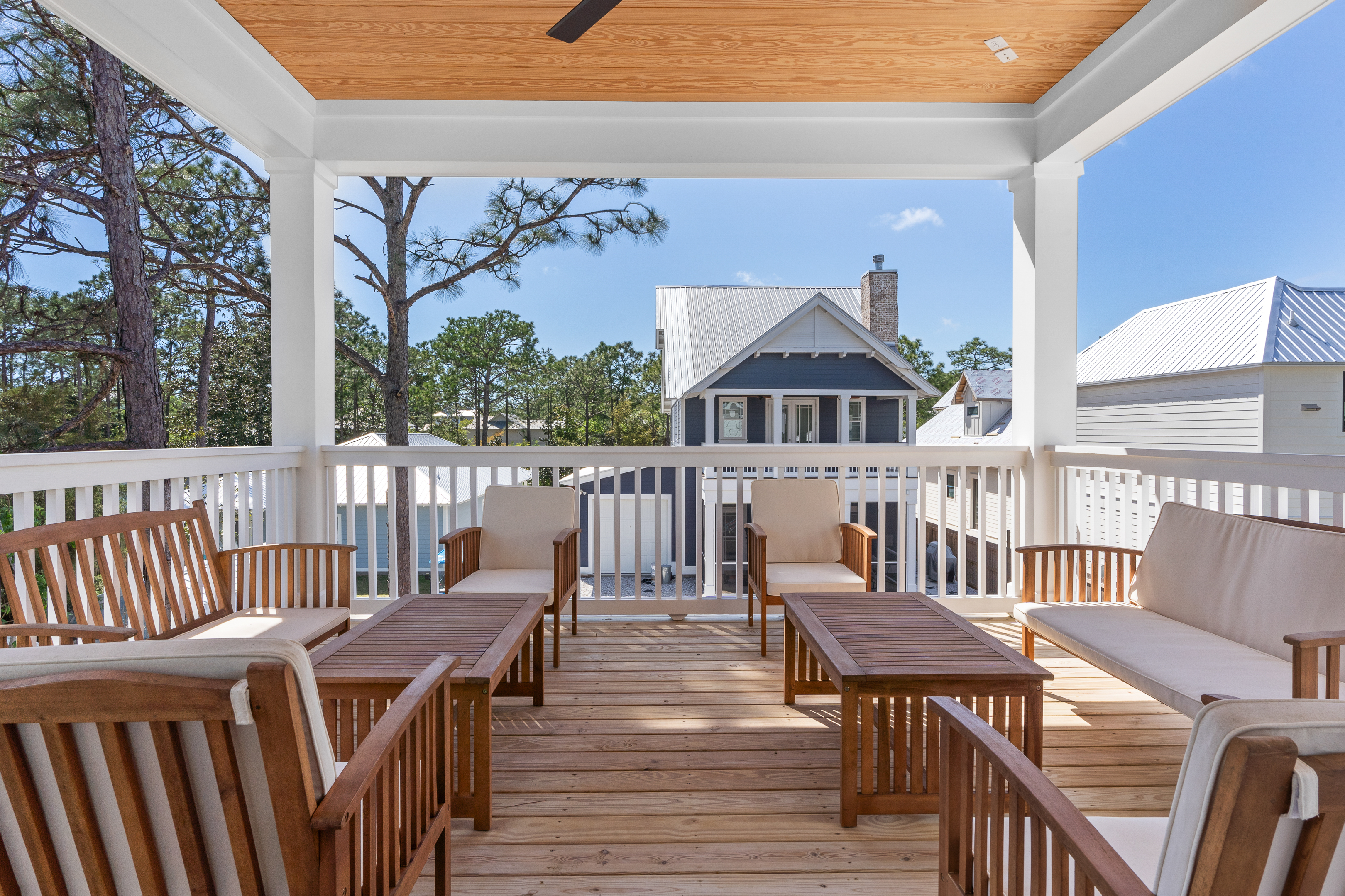 Juan Fine Day | Photo 71