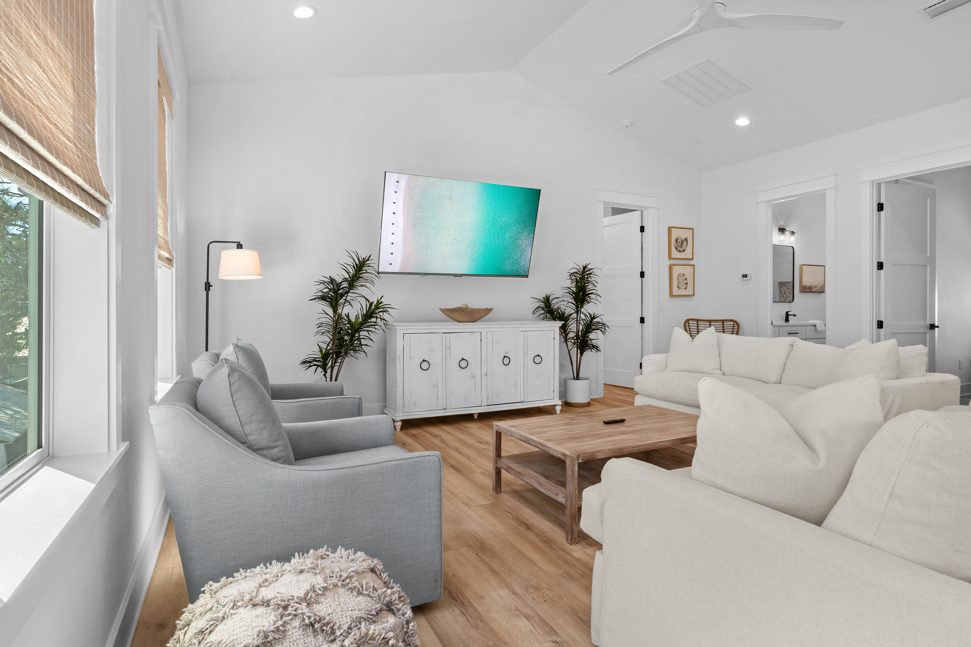 Juan Fine Day | Photo 47