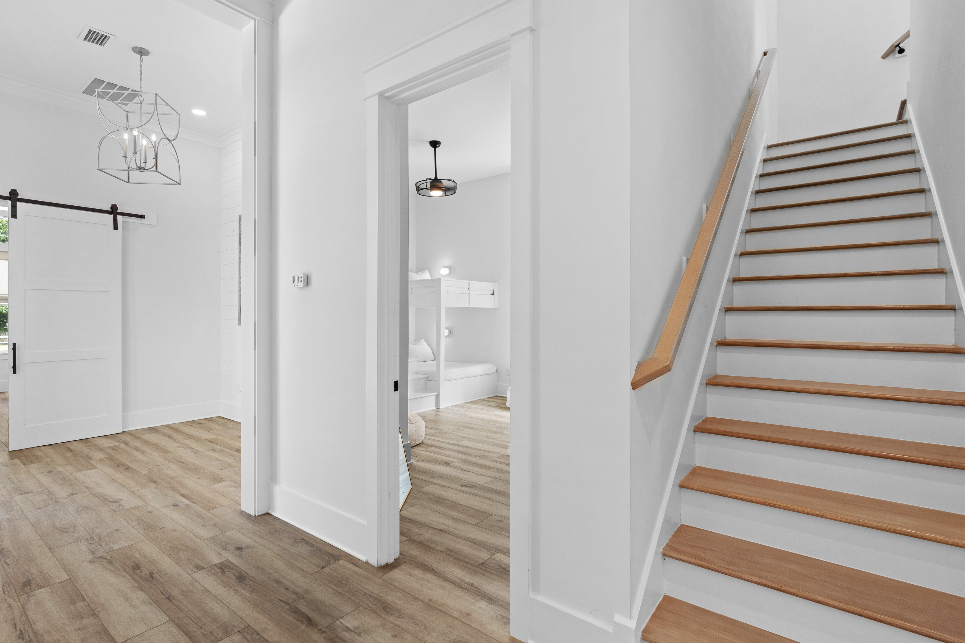 Juan Fine Day | Photo 41