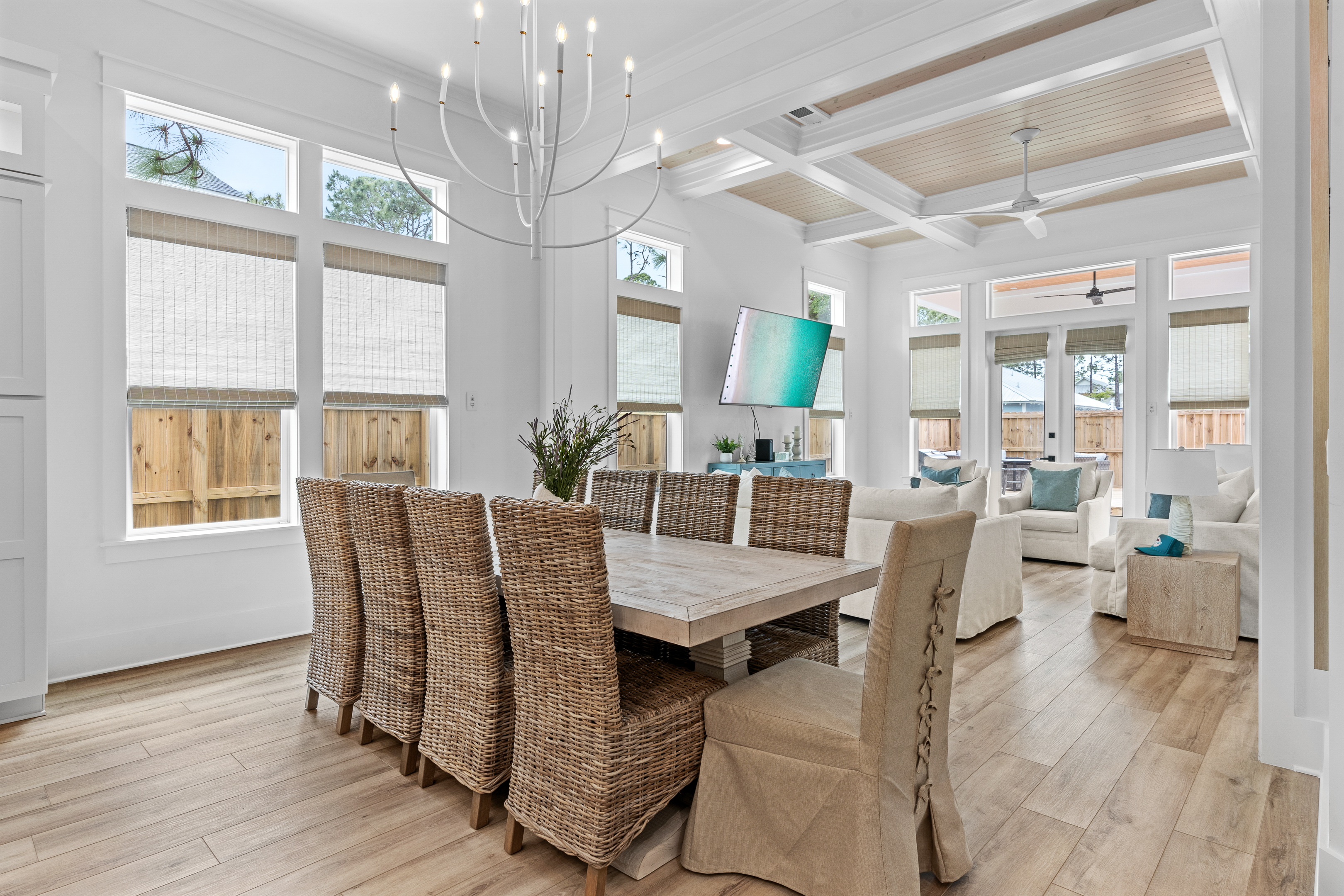 Juan Fine Day | Photo 68