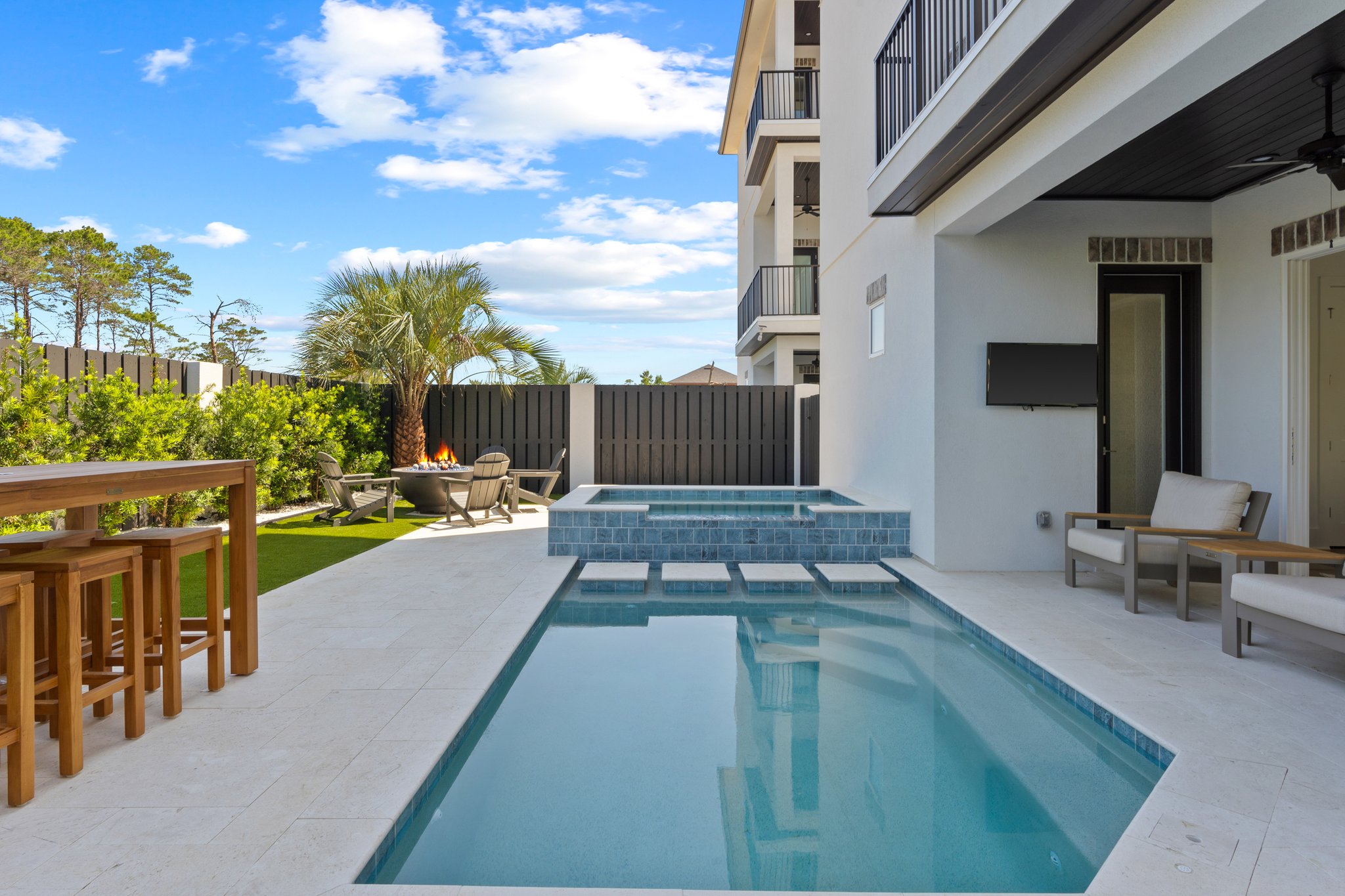 Lone Star Hideaway | Photo 4