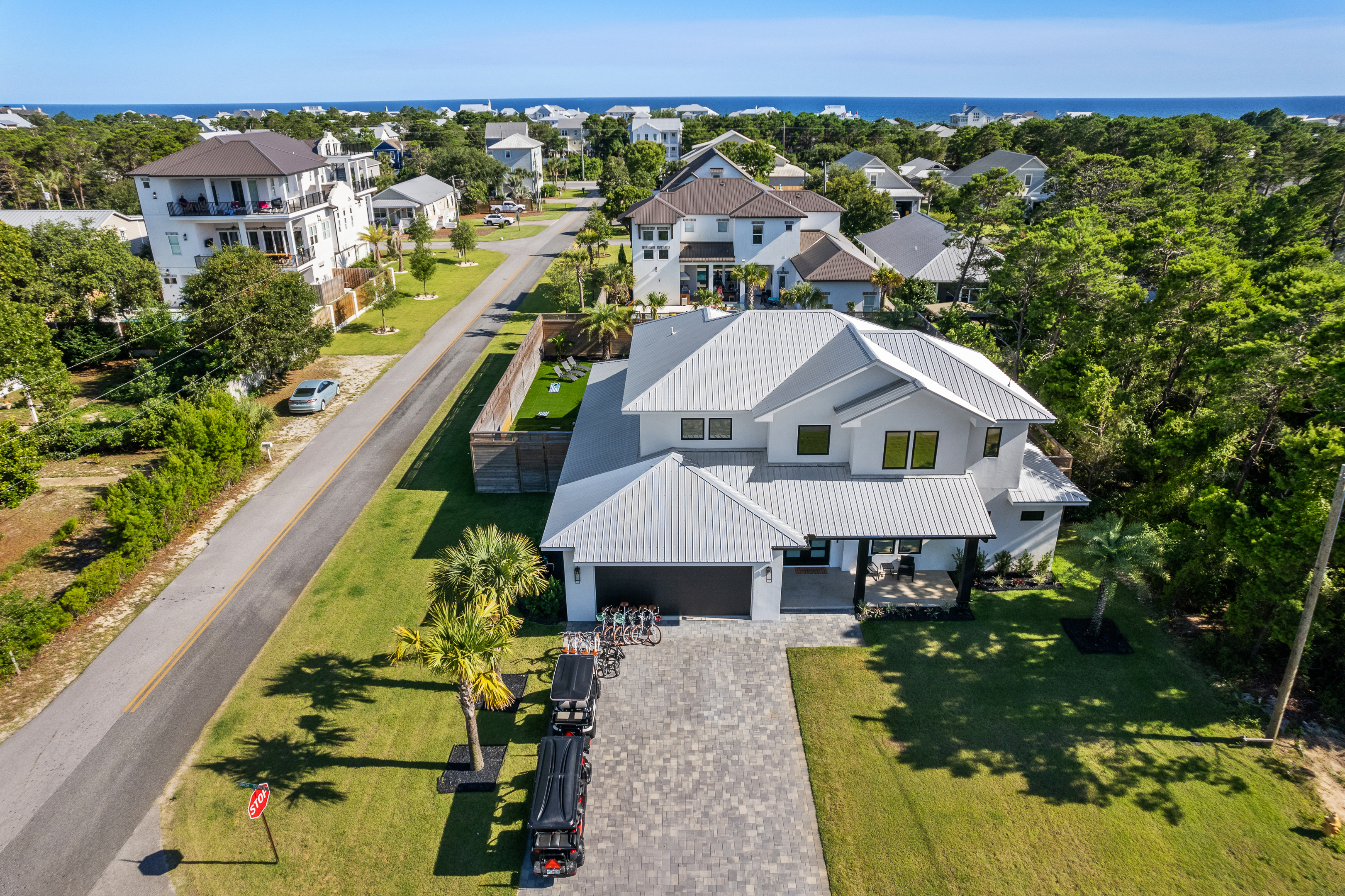 Happy By The Sea | Photo 34