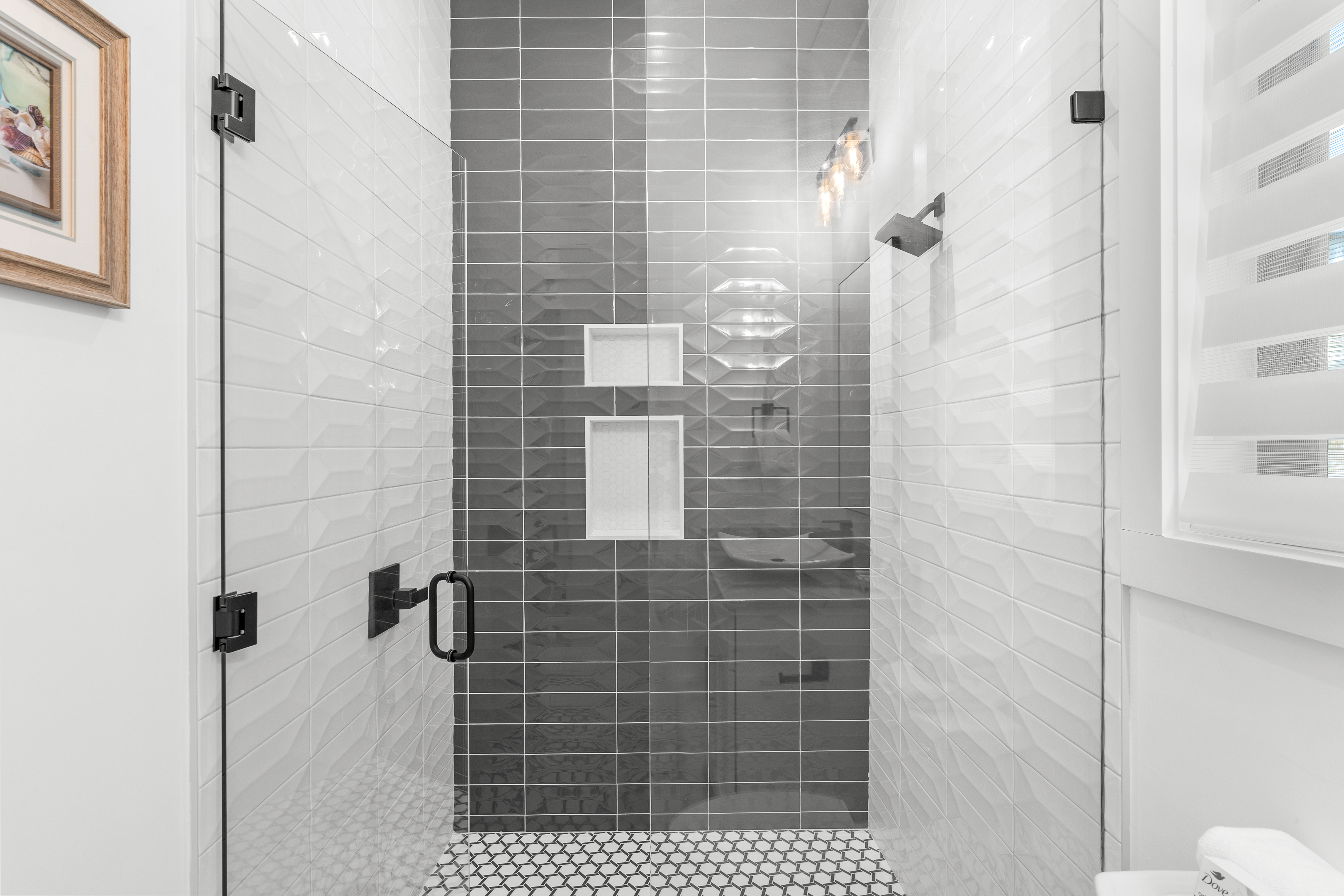 Happy By The Sea | Photo 73