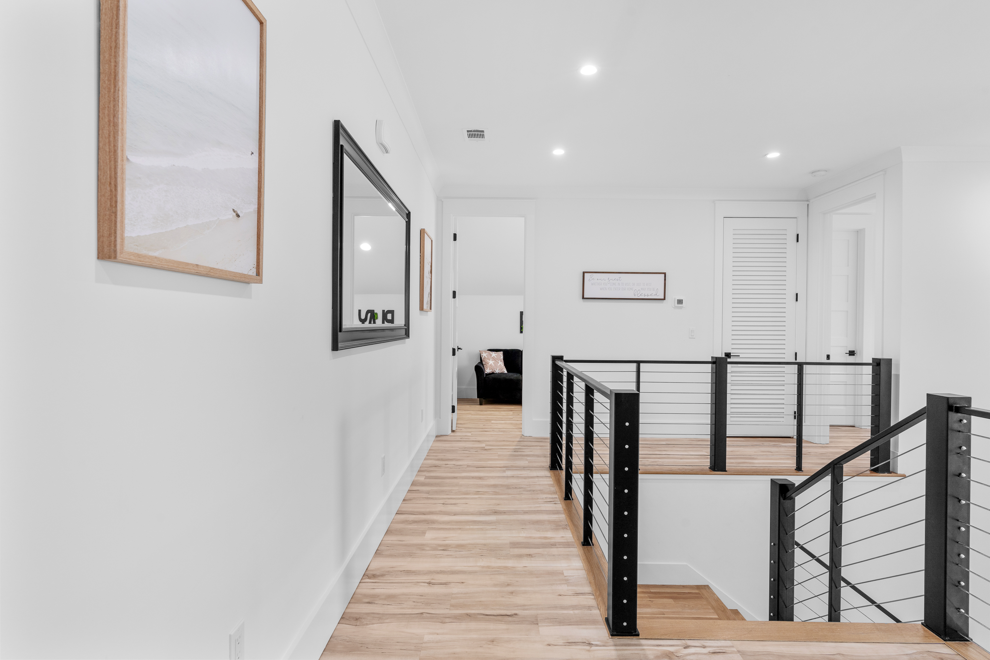 Happy By The Sea | Photo 10