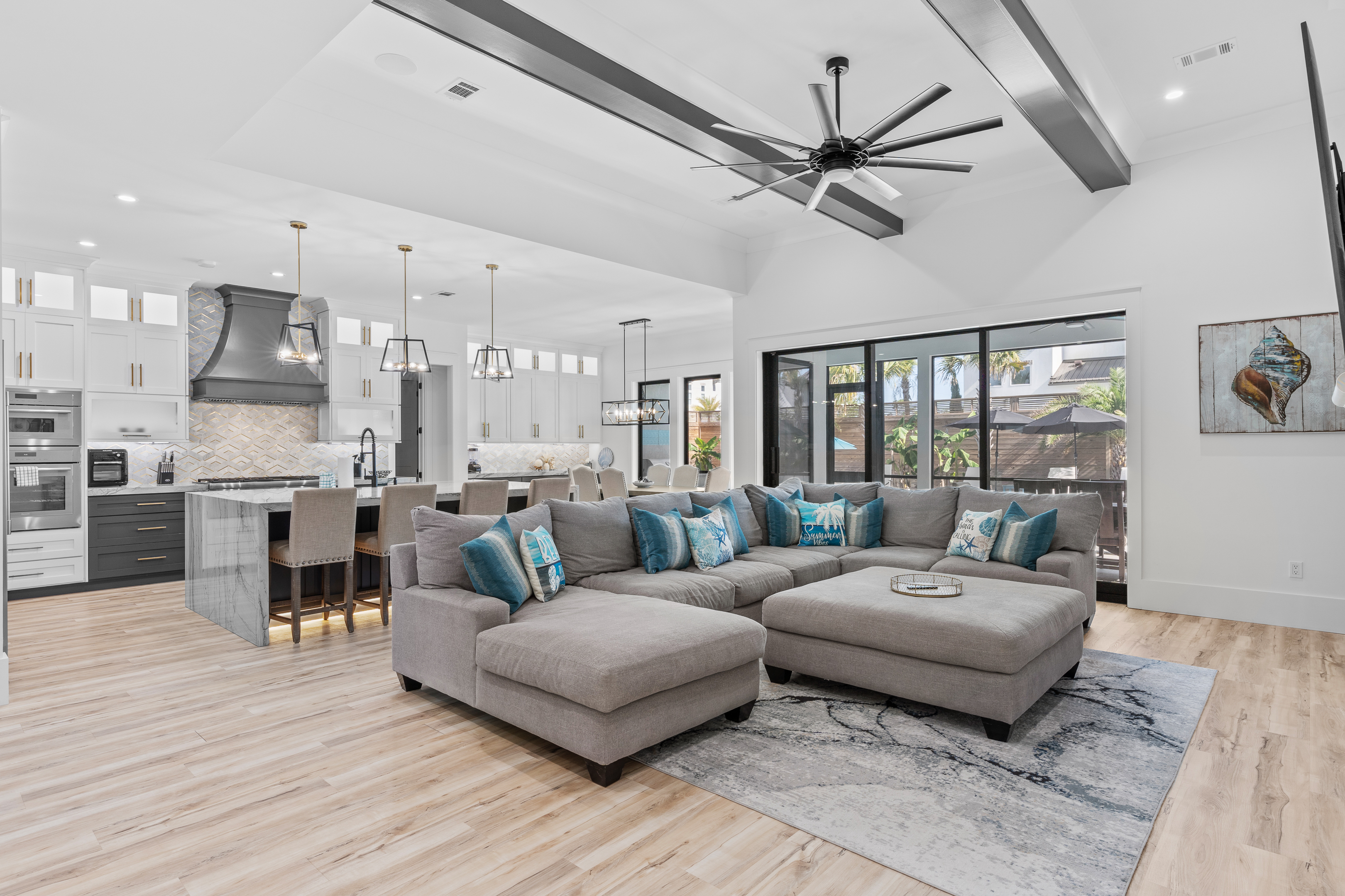 Happy By The Sea | Photo 50