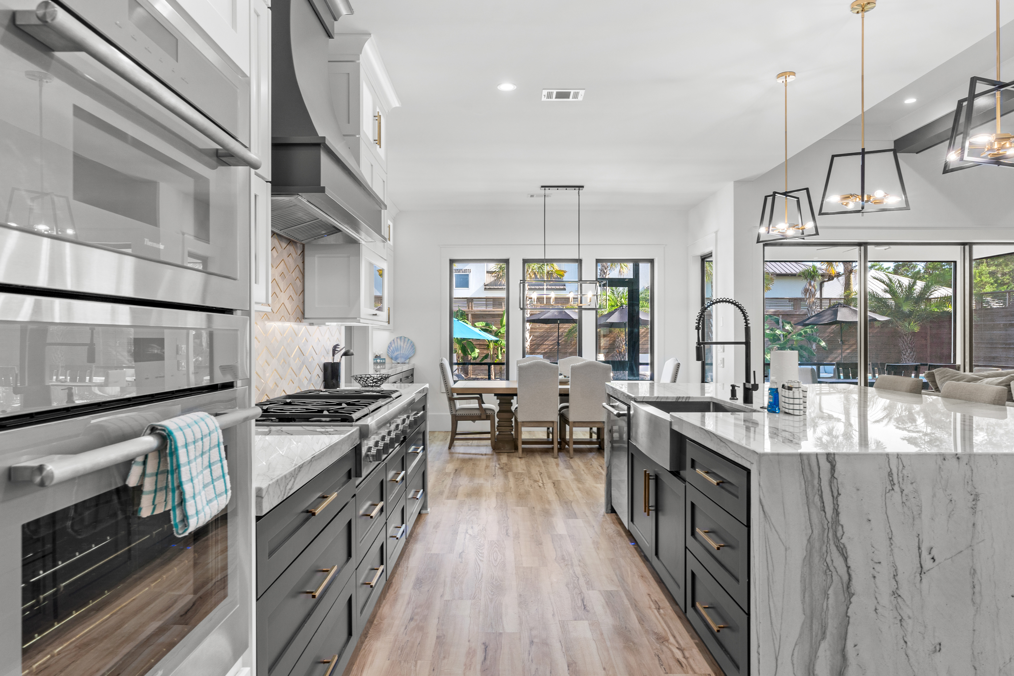 Happy By The Sea | Photo 52