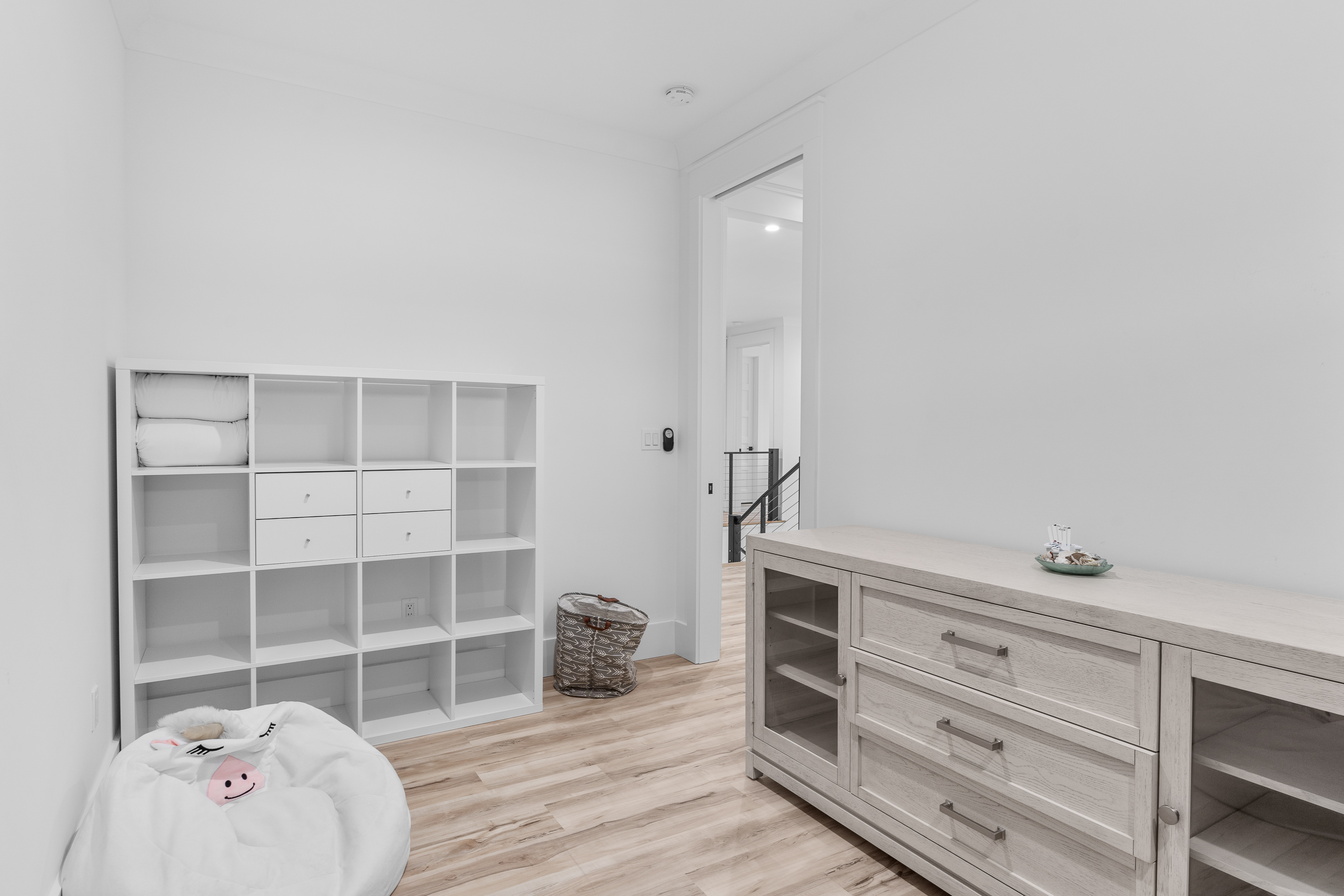 Happy By The Sea | Photo 9