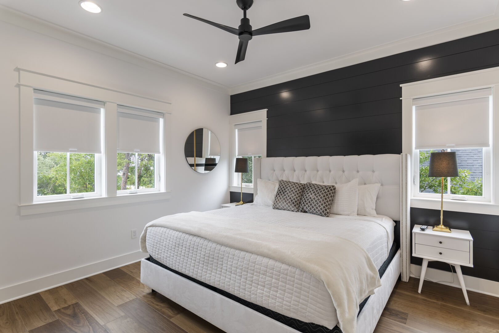 30A Caspian Blue Carriage | Photo 9