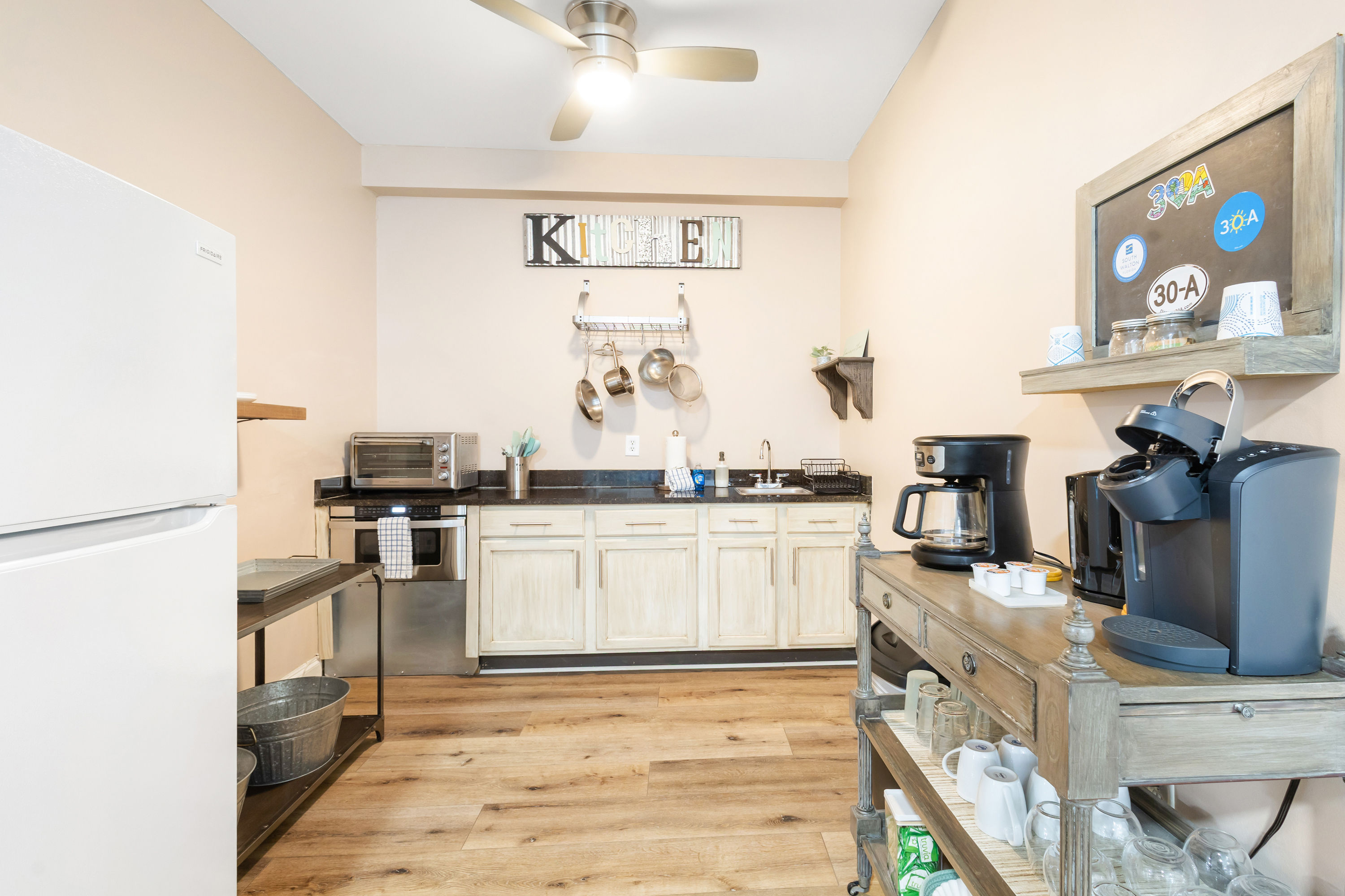 Dont Worry Beach Happy | Photo 24